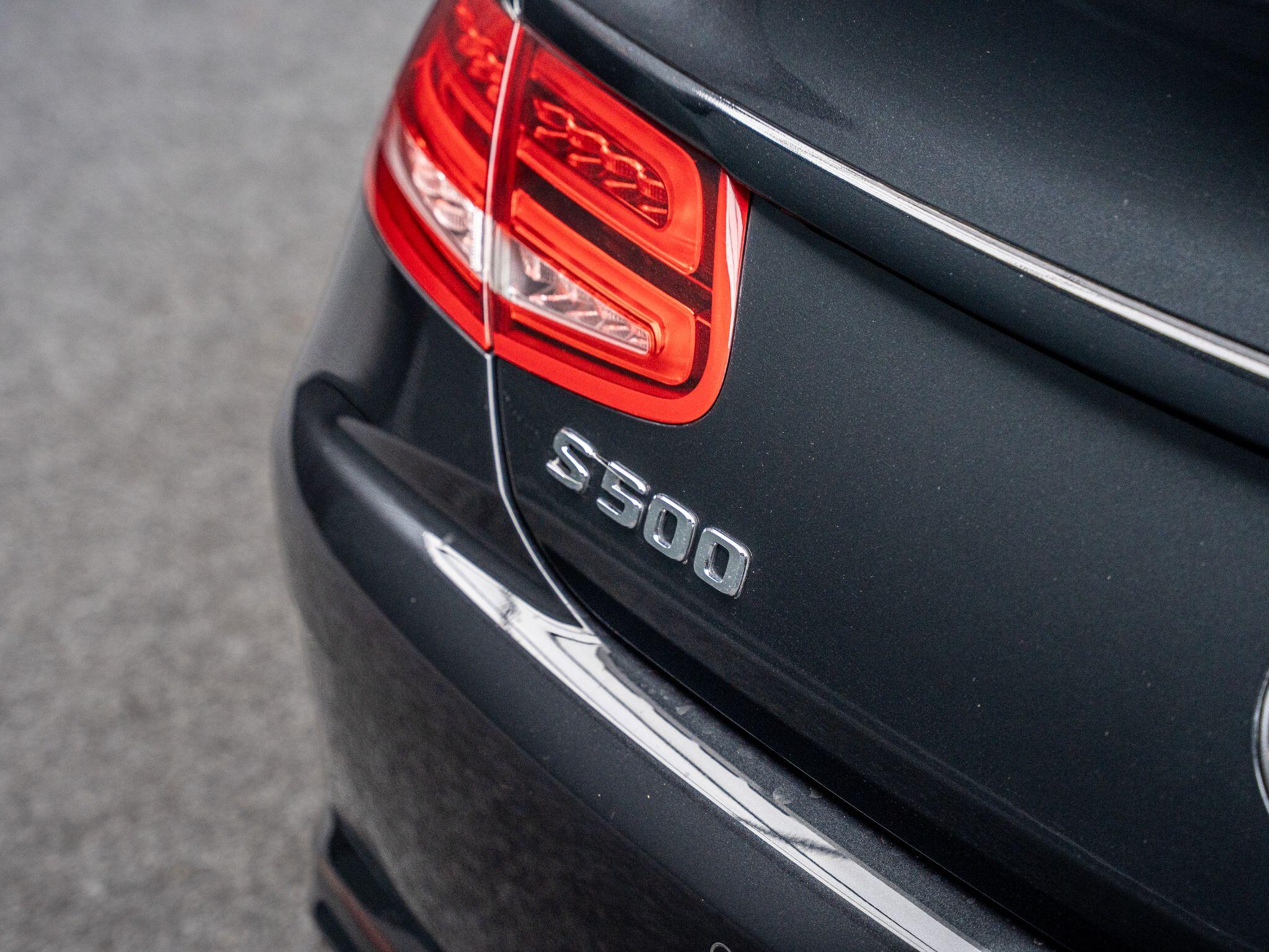 Mercedes-Benz S-Class view 30
