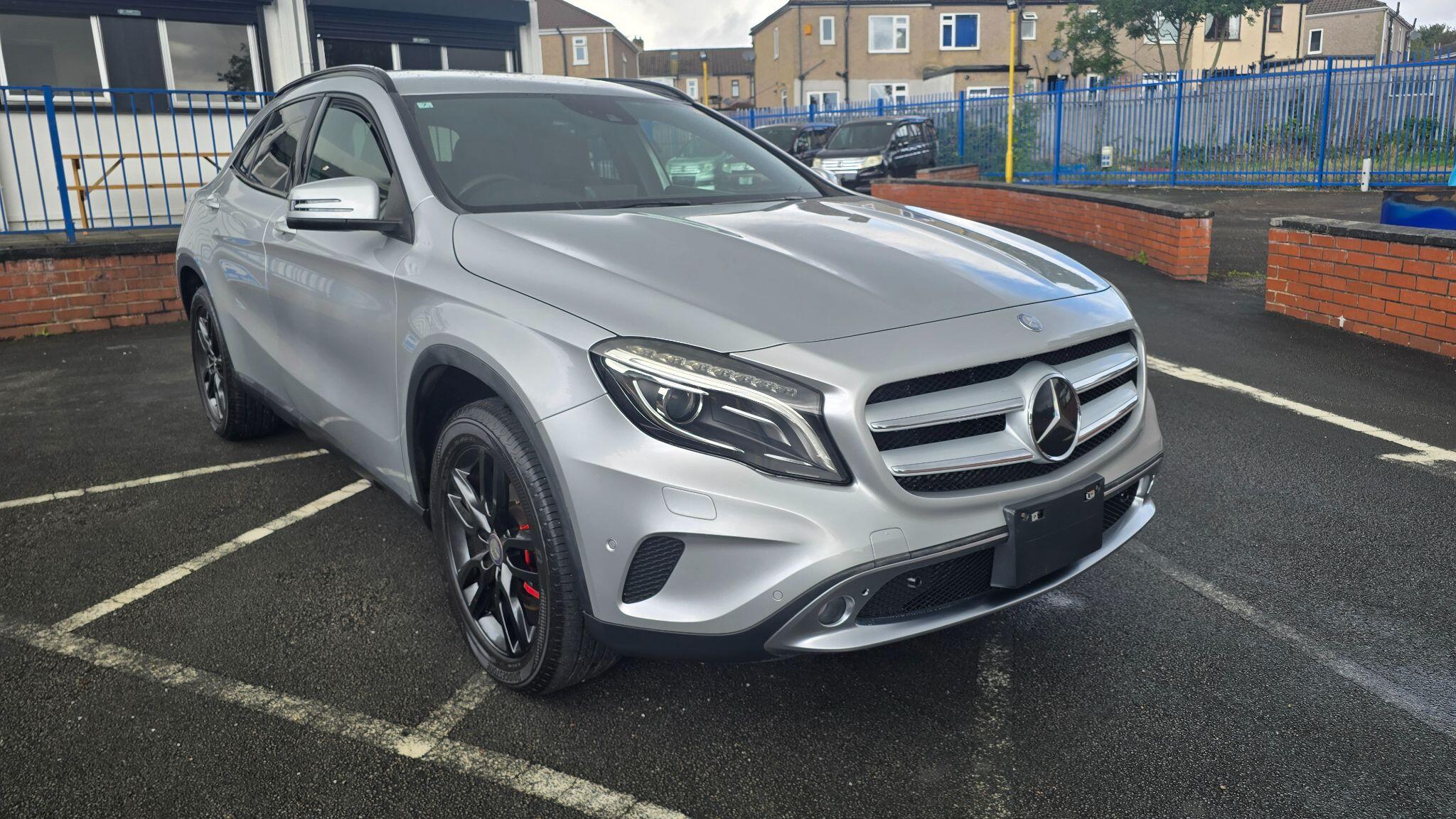 Mercedes-Benz GLA view 2