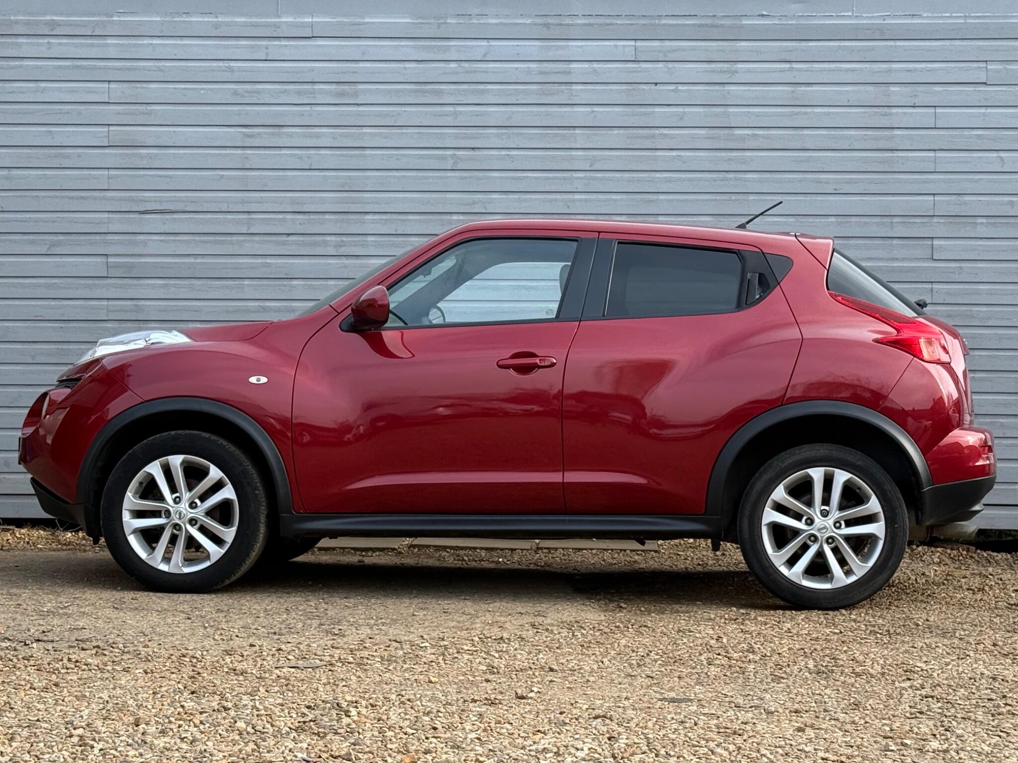 Nissan Juke view 9