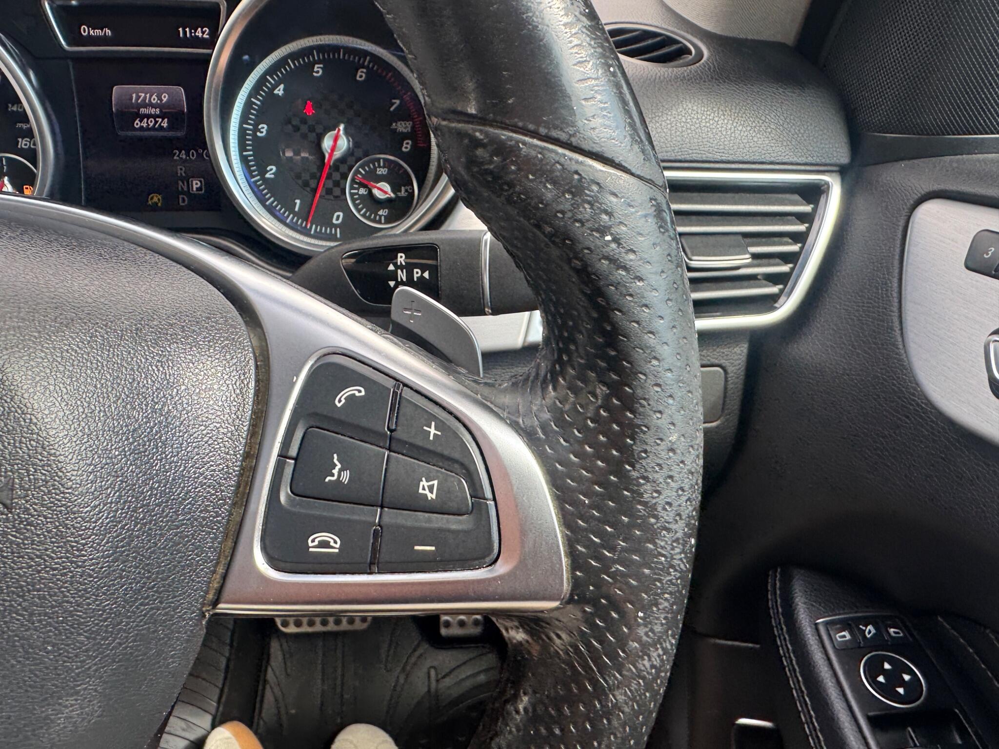 Mercedes-Benz Gle view 37