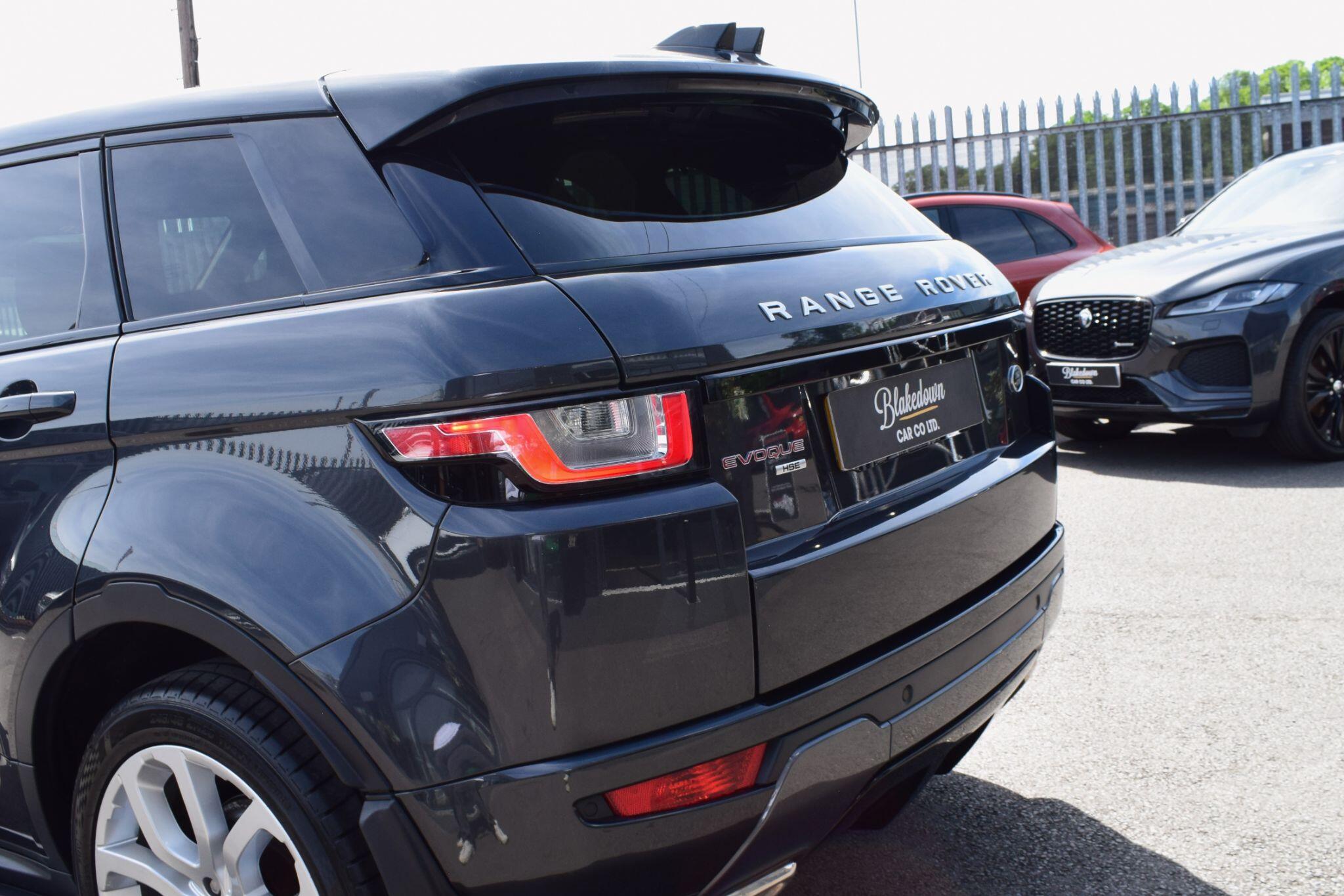 Land Rover Range Rover Evoque view 46