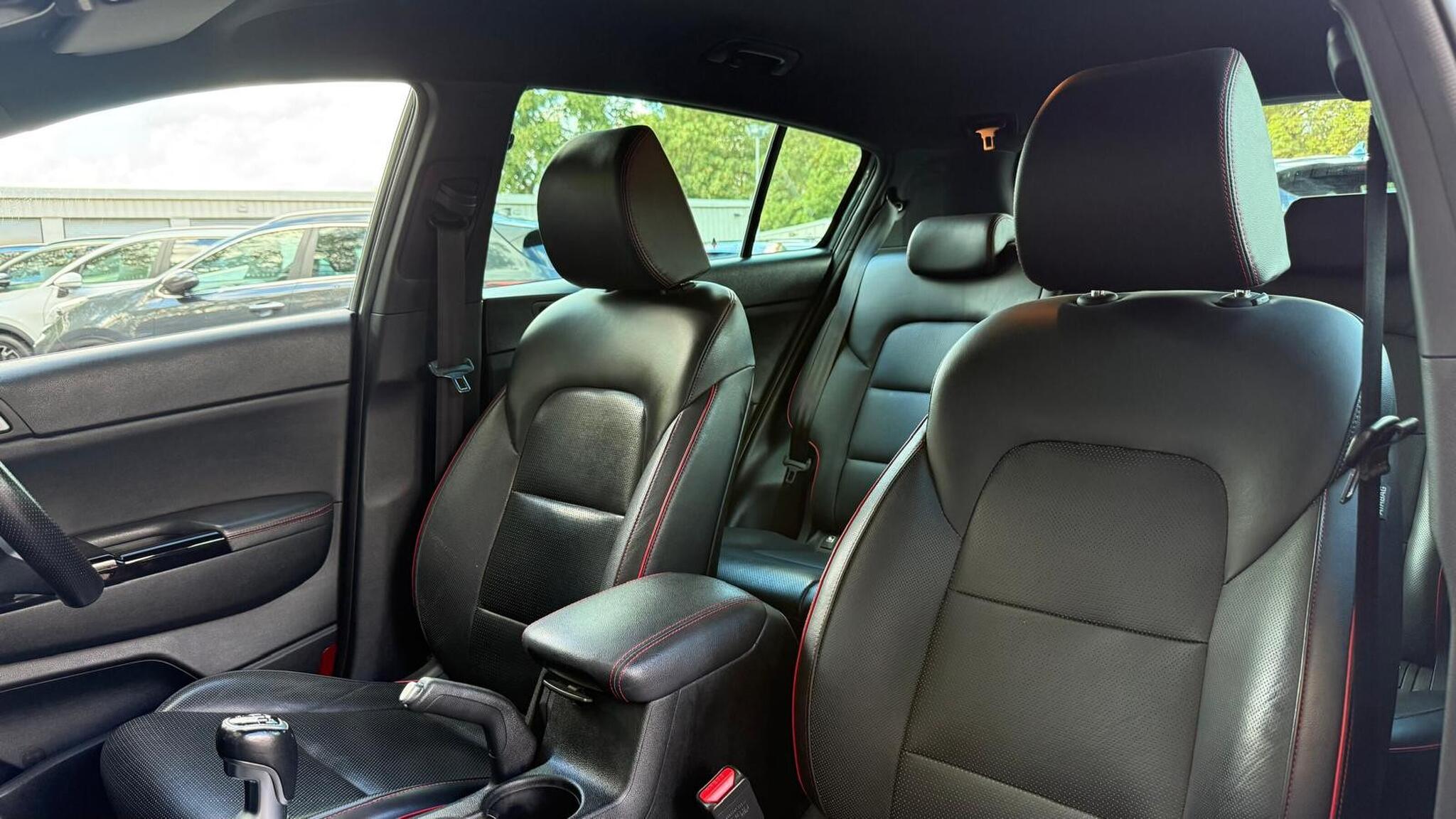 Kia Sportage view 25