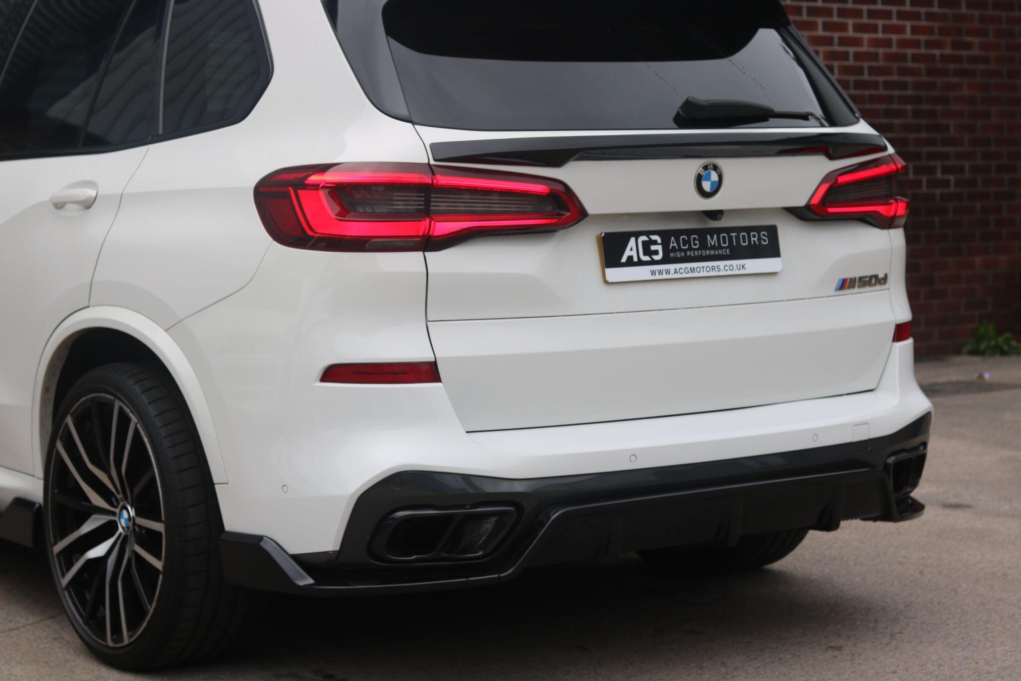 BMW X5 view 7
