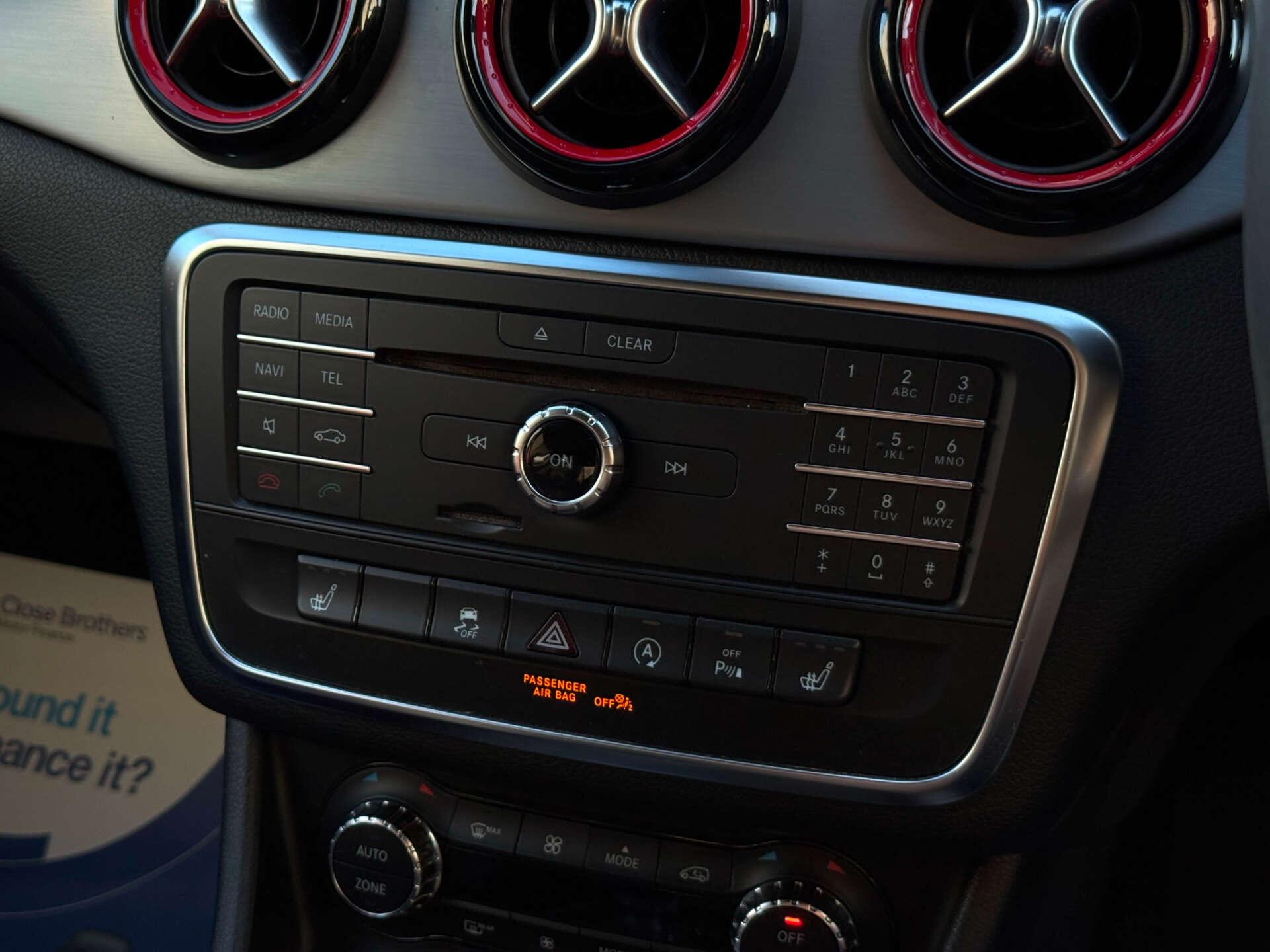 Mercedes-Benz Cla view 59