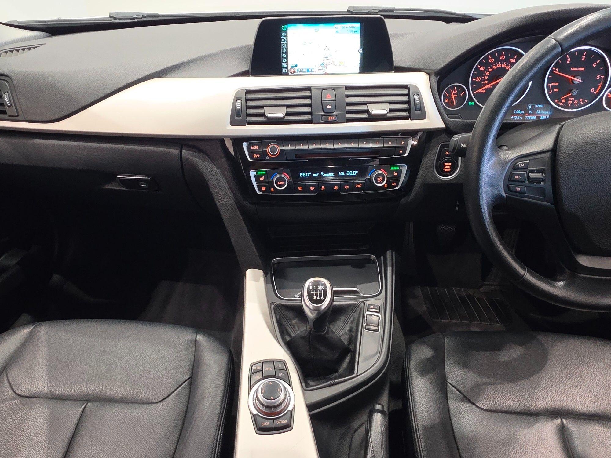 BMW 3 Series view 70