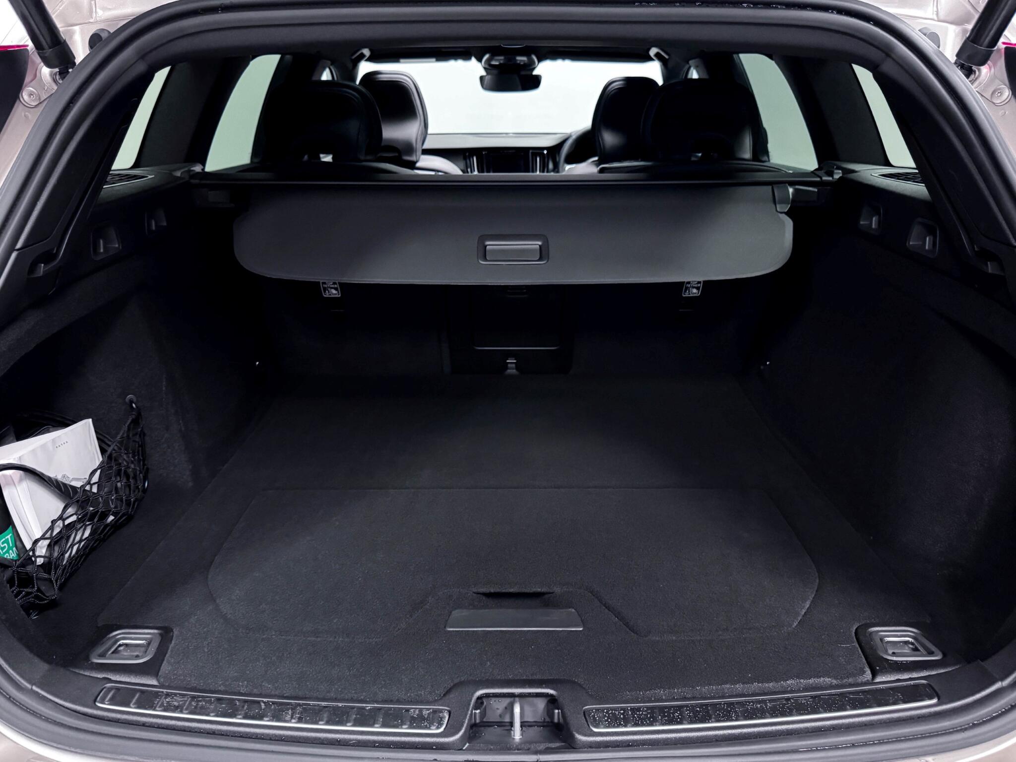 Volvo V60 view 7