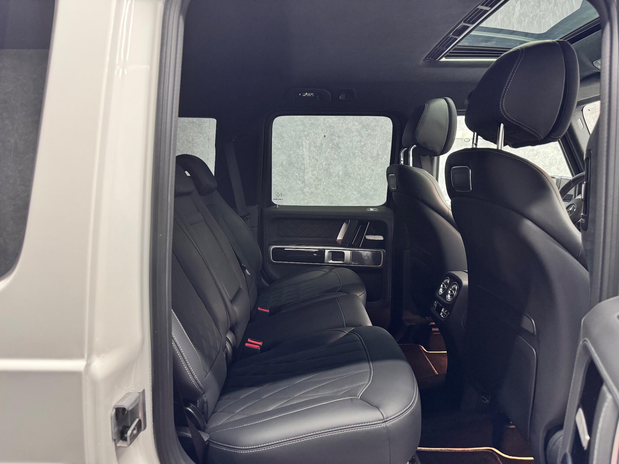 Mercedes-Benz G-Class view 8