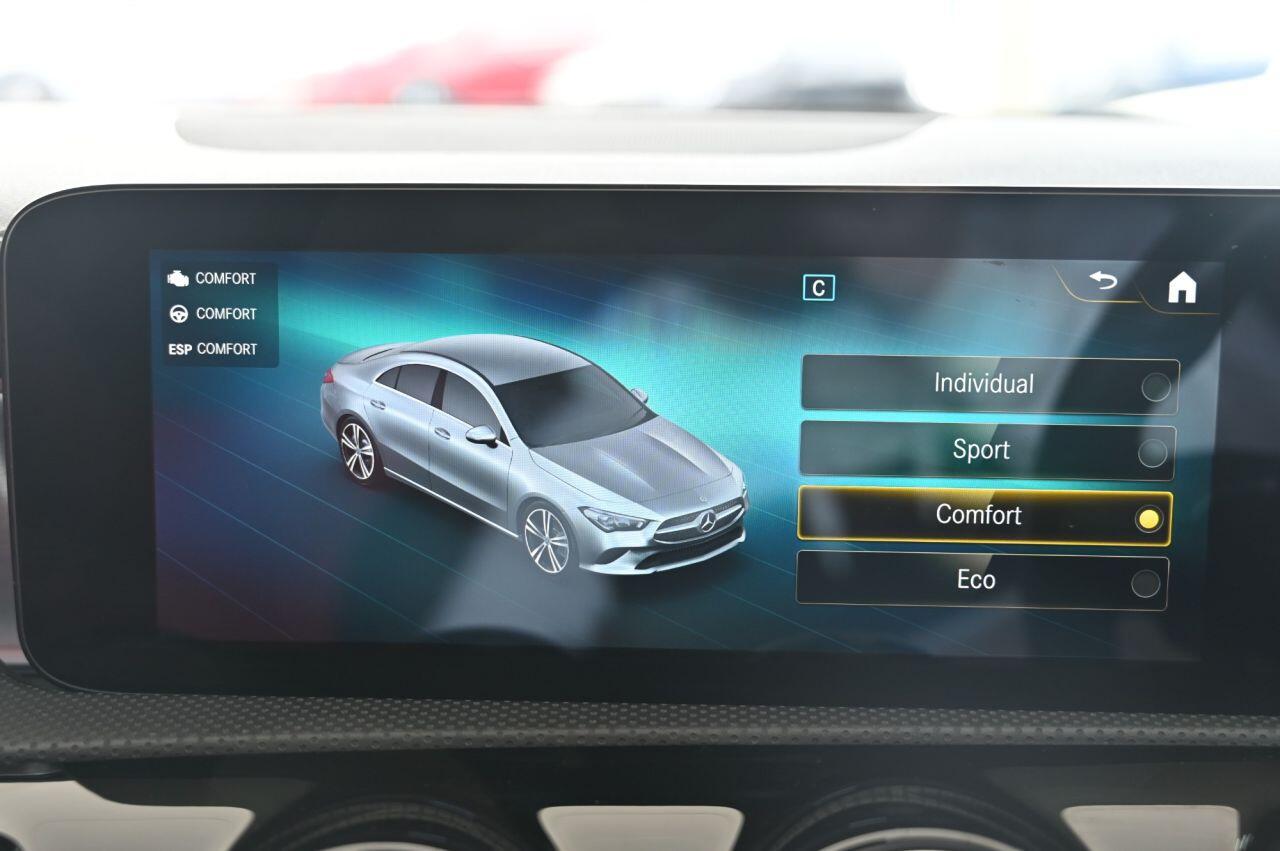 Mercedes-Benz Cla view 26