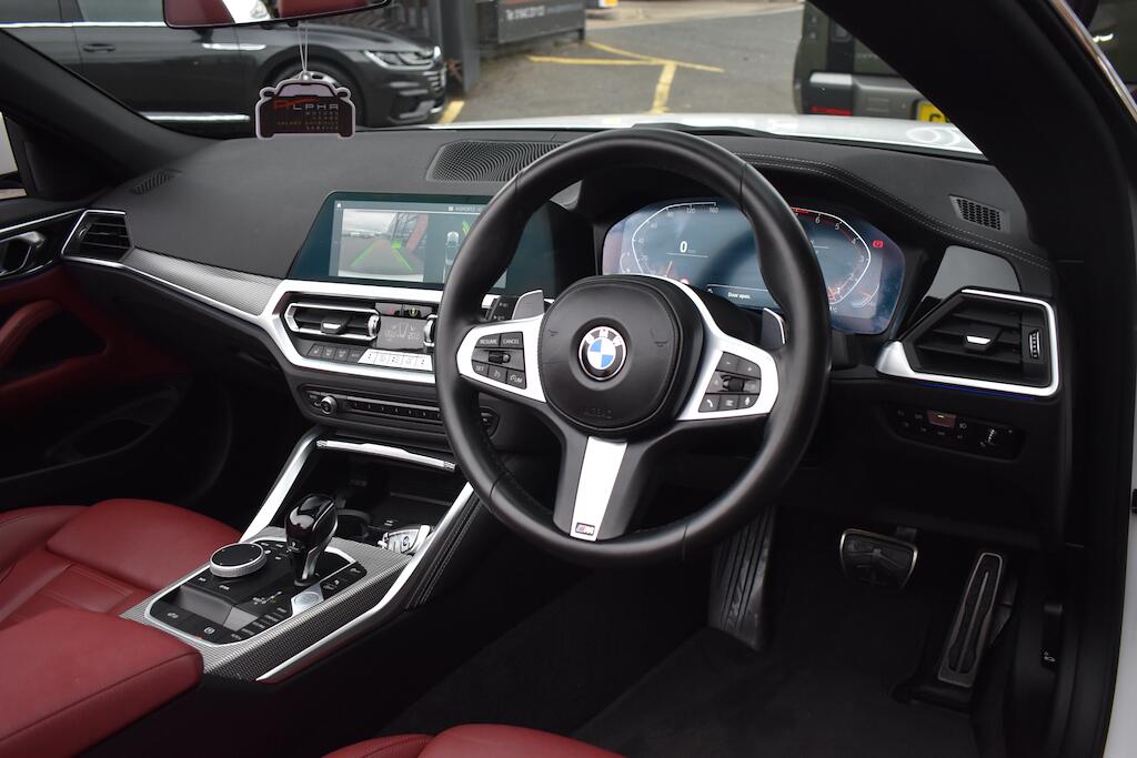 BMW 4 Series view 10
