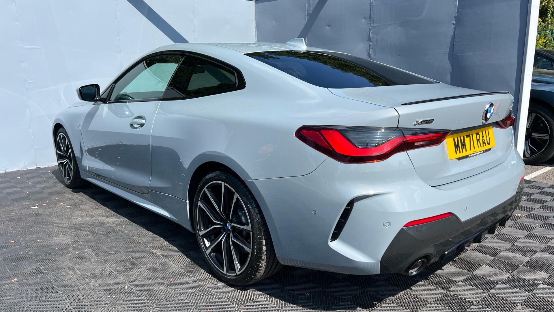 BMW 4 Series view 28