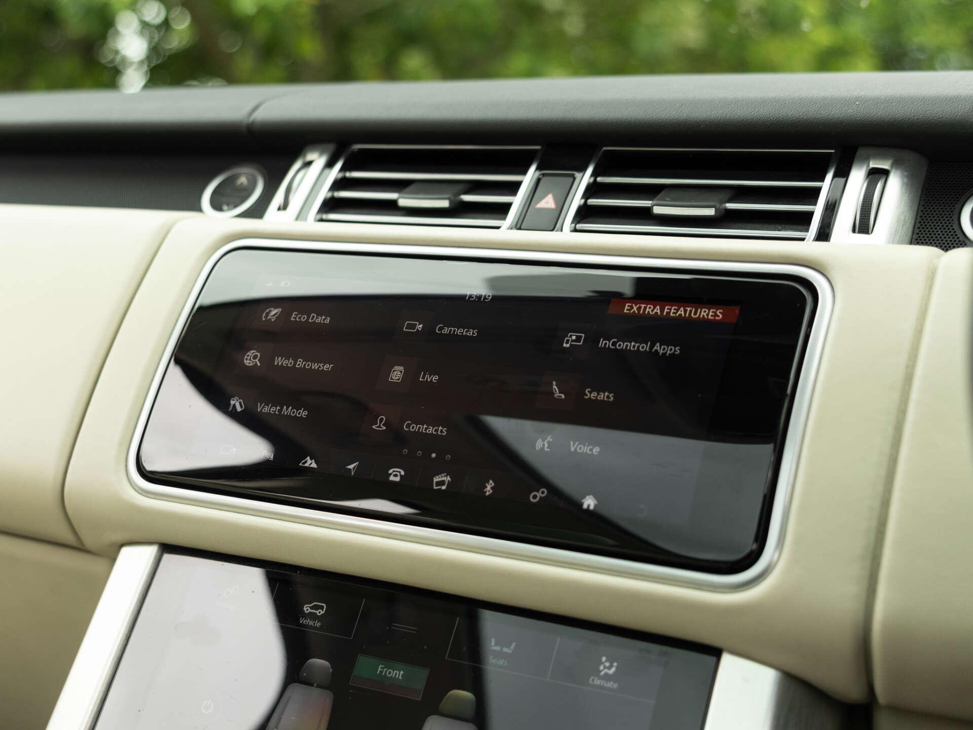 Land Rover Range Rover view 18