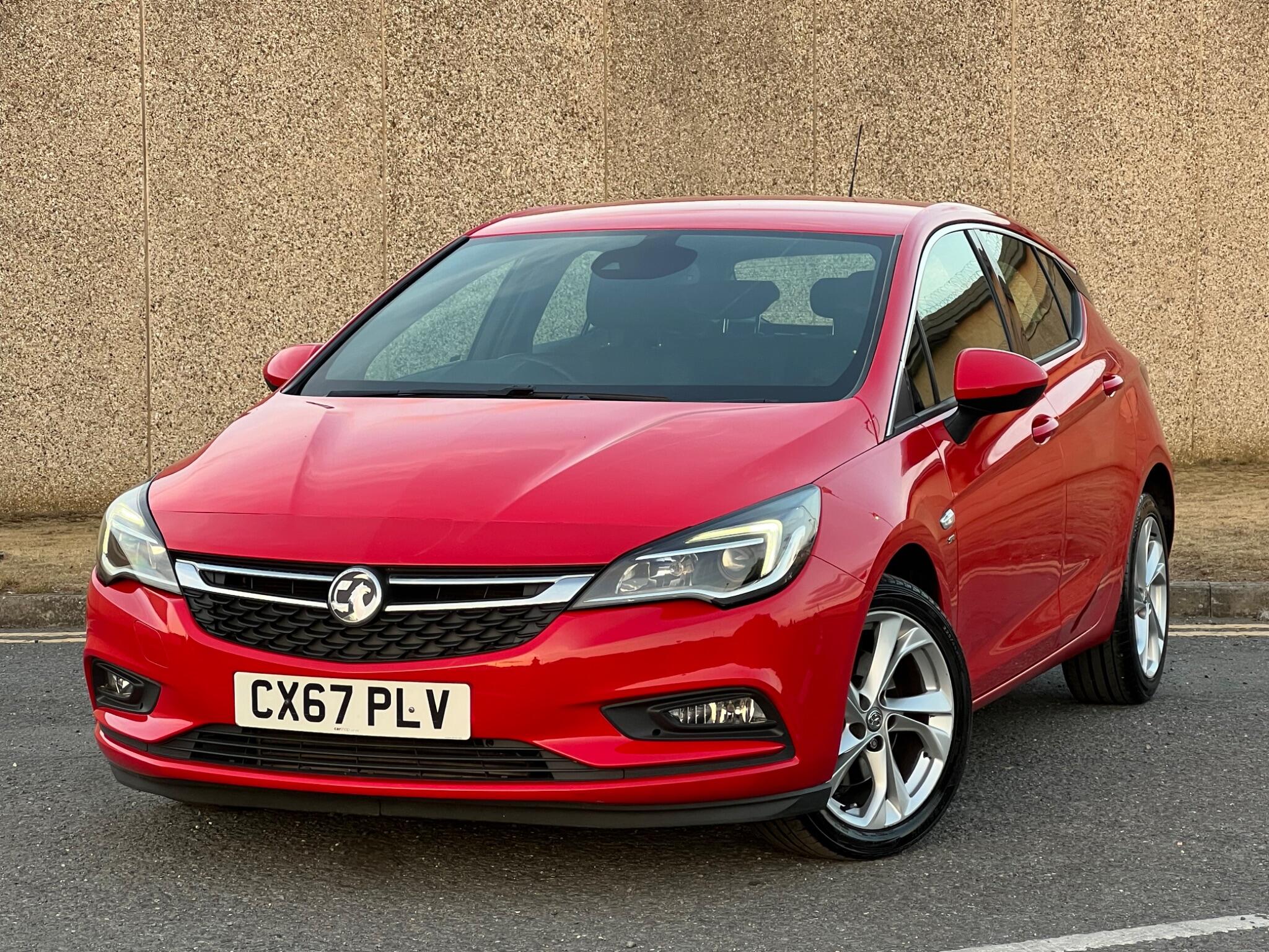 Vauxhall Astra view 6