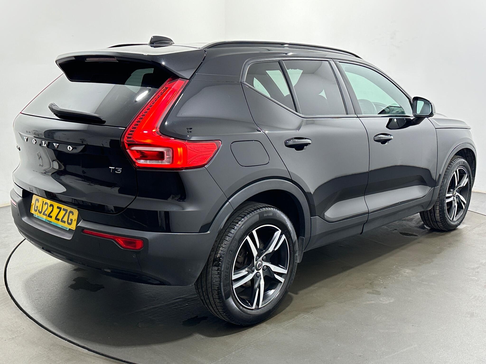 Volvo XC40 view 49