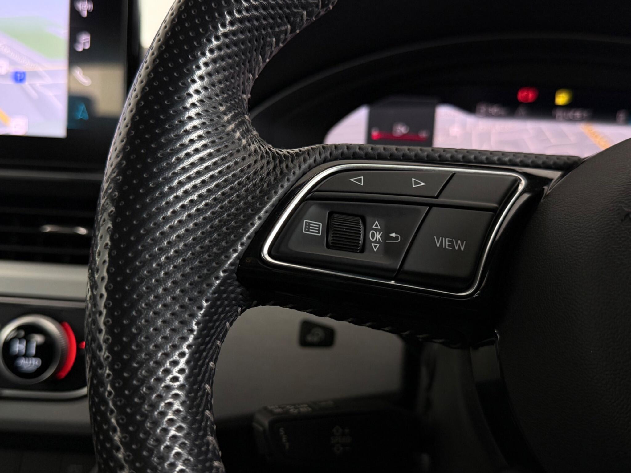 Audi A4 view 11