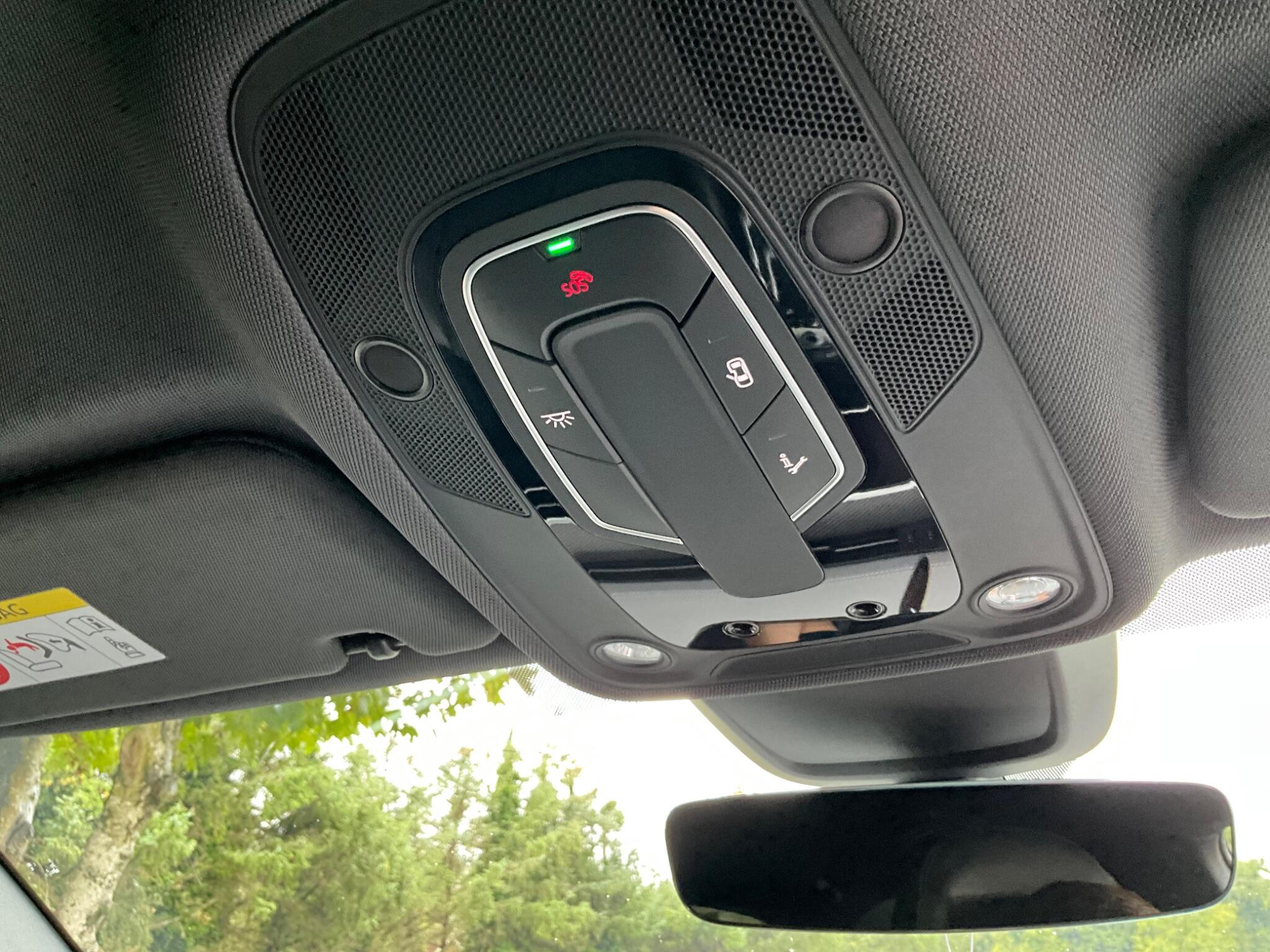 Audi A6 Avant view 14