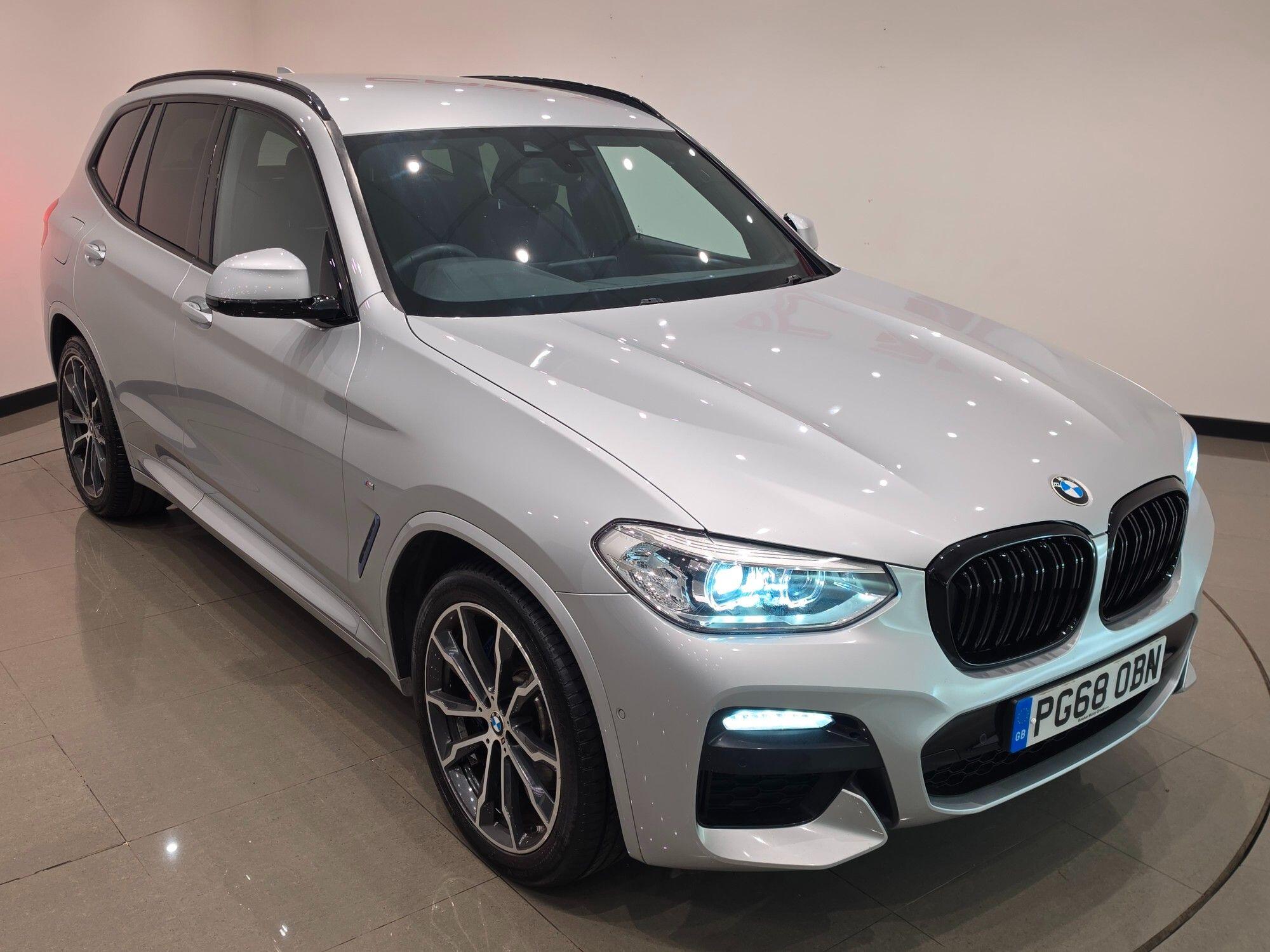 BMW X3 view 11