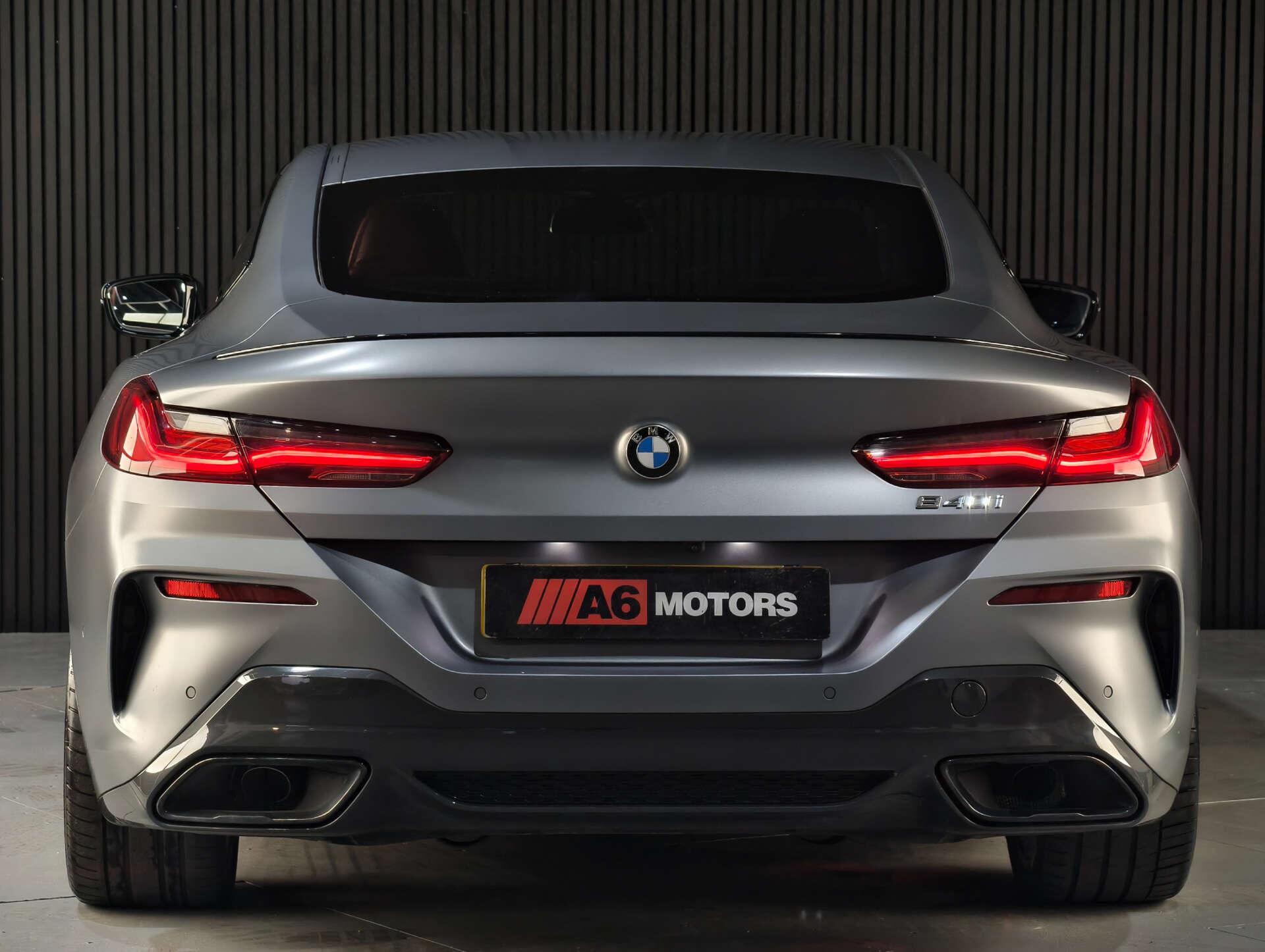 BMW 8 Series view 16
