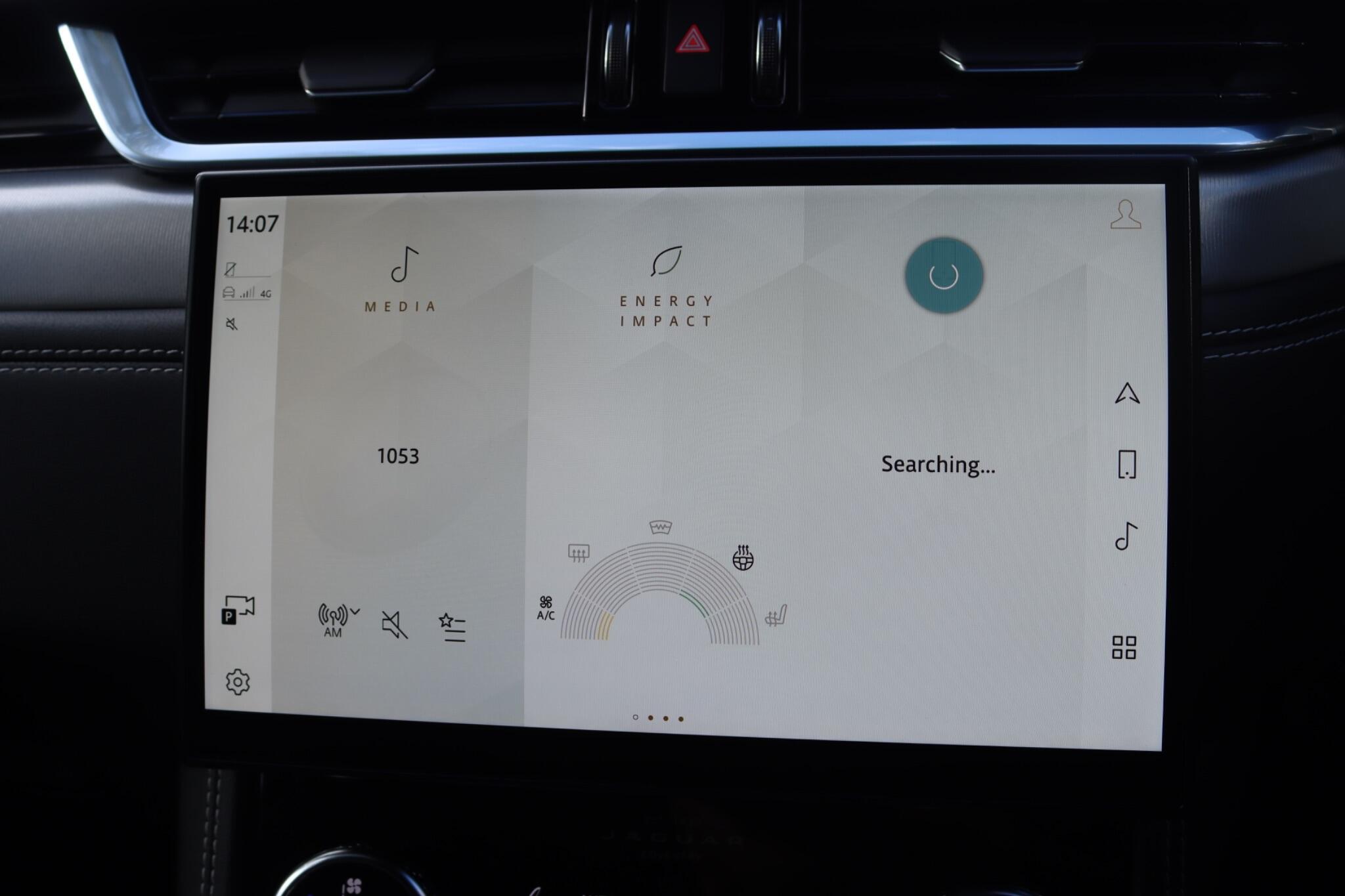 Jaguar F-Pace view 33