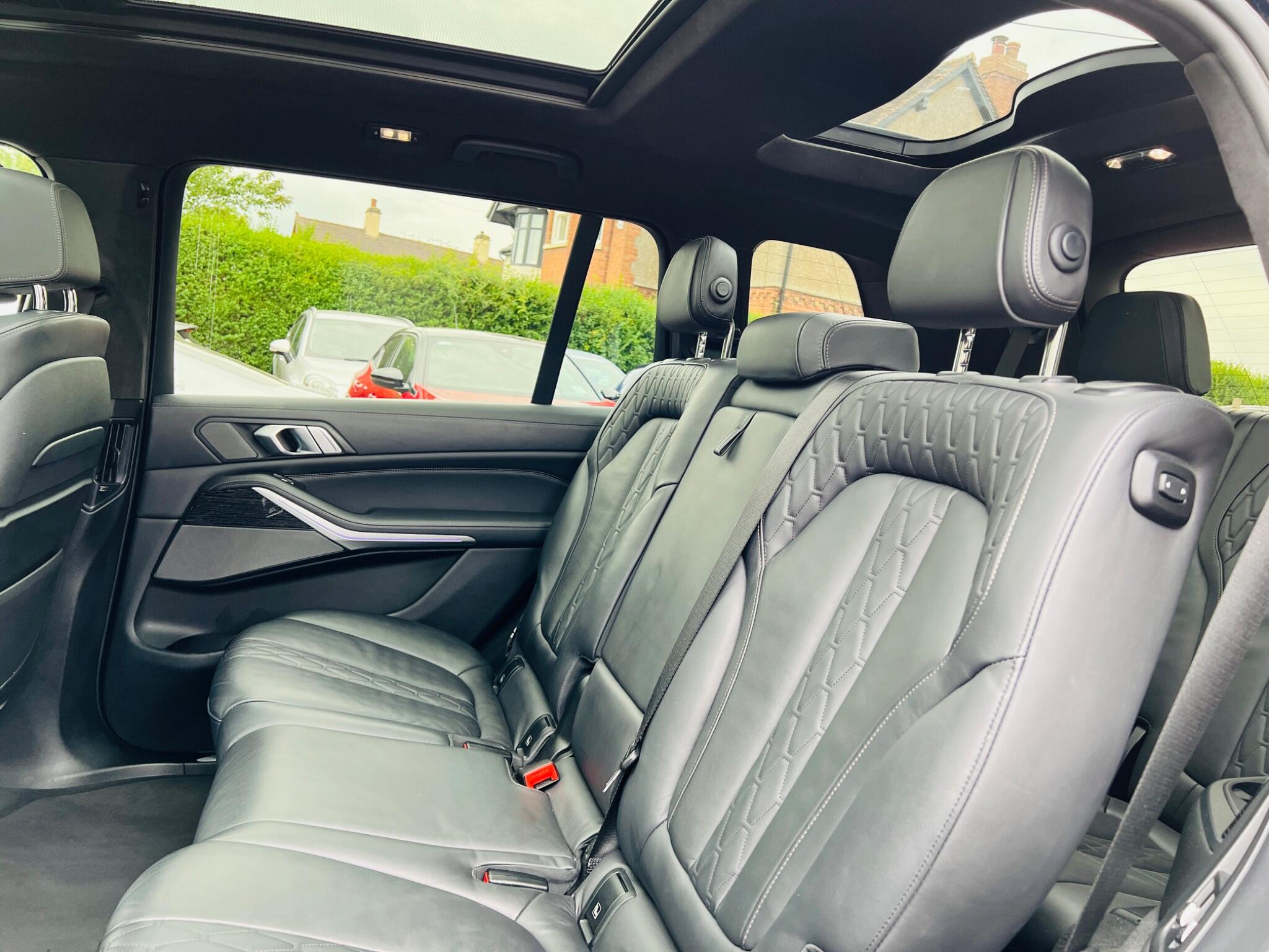 2021 BMW X7 4.4 M50i V8 Auto xDrive Euro 6 (s/s) 5dr • 62,886 miles image 29