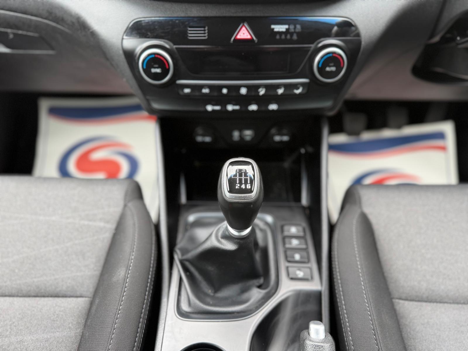 Hyundai Tucson view 21