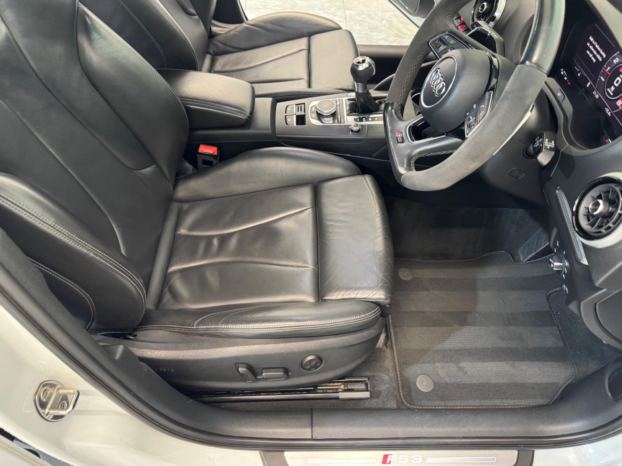 Audi RS3 view 23