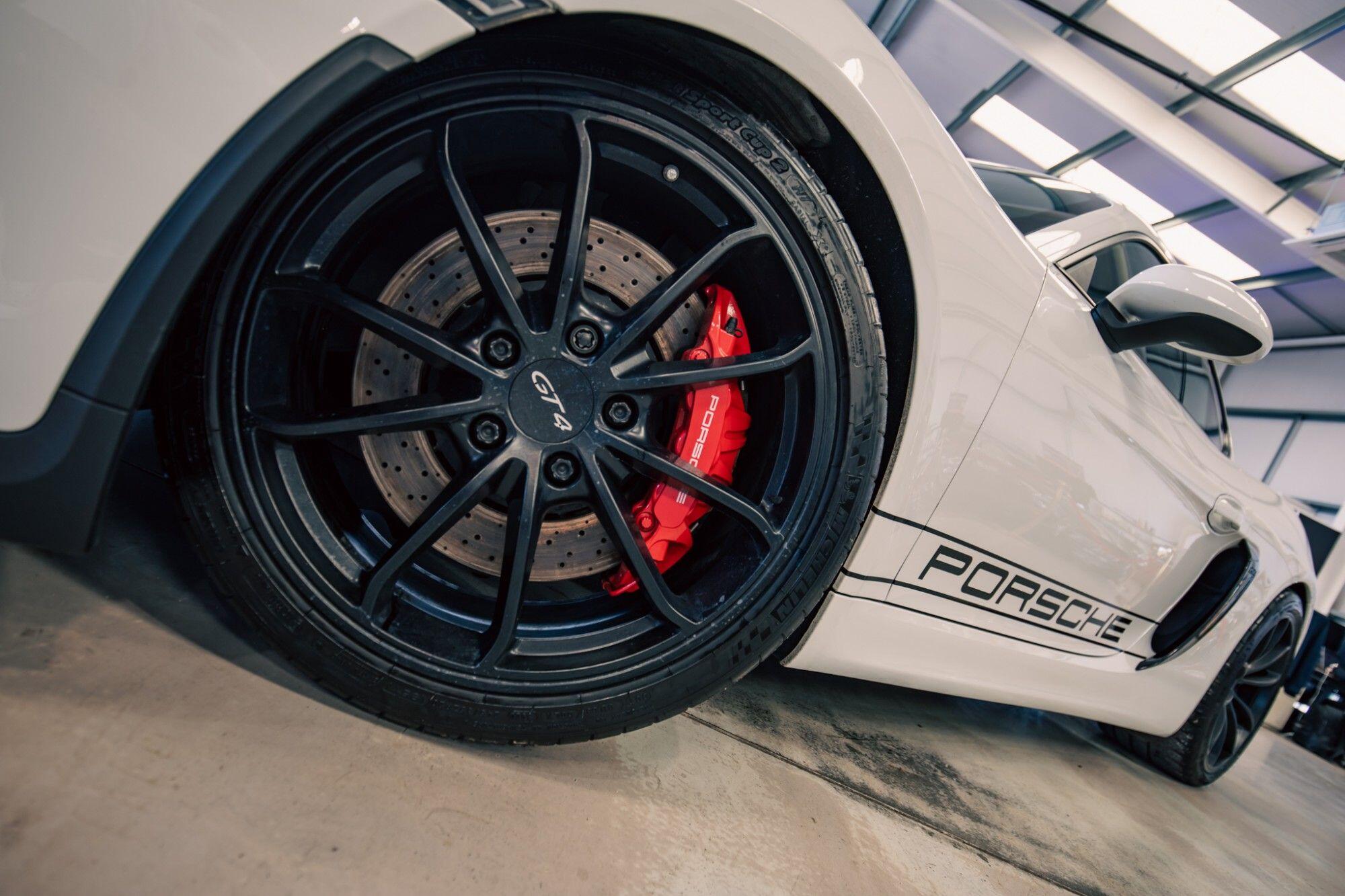 Porsche Cayman view 4