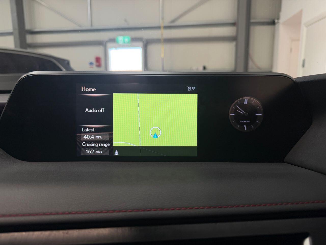 Lexus Ux view 22
