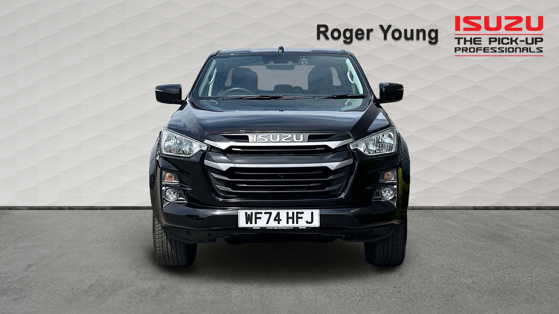 Isuzu D-Max view 7