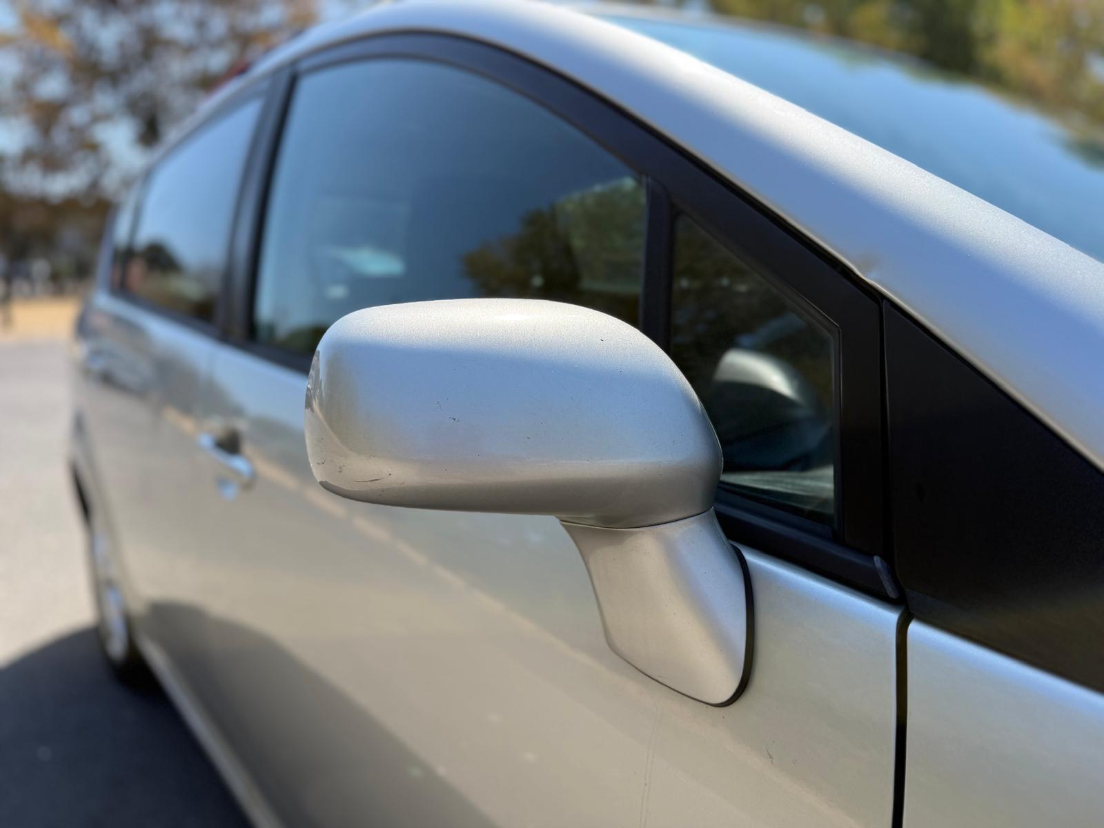 Toyota Corolla Verso view 50