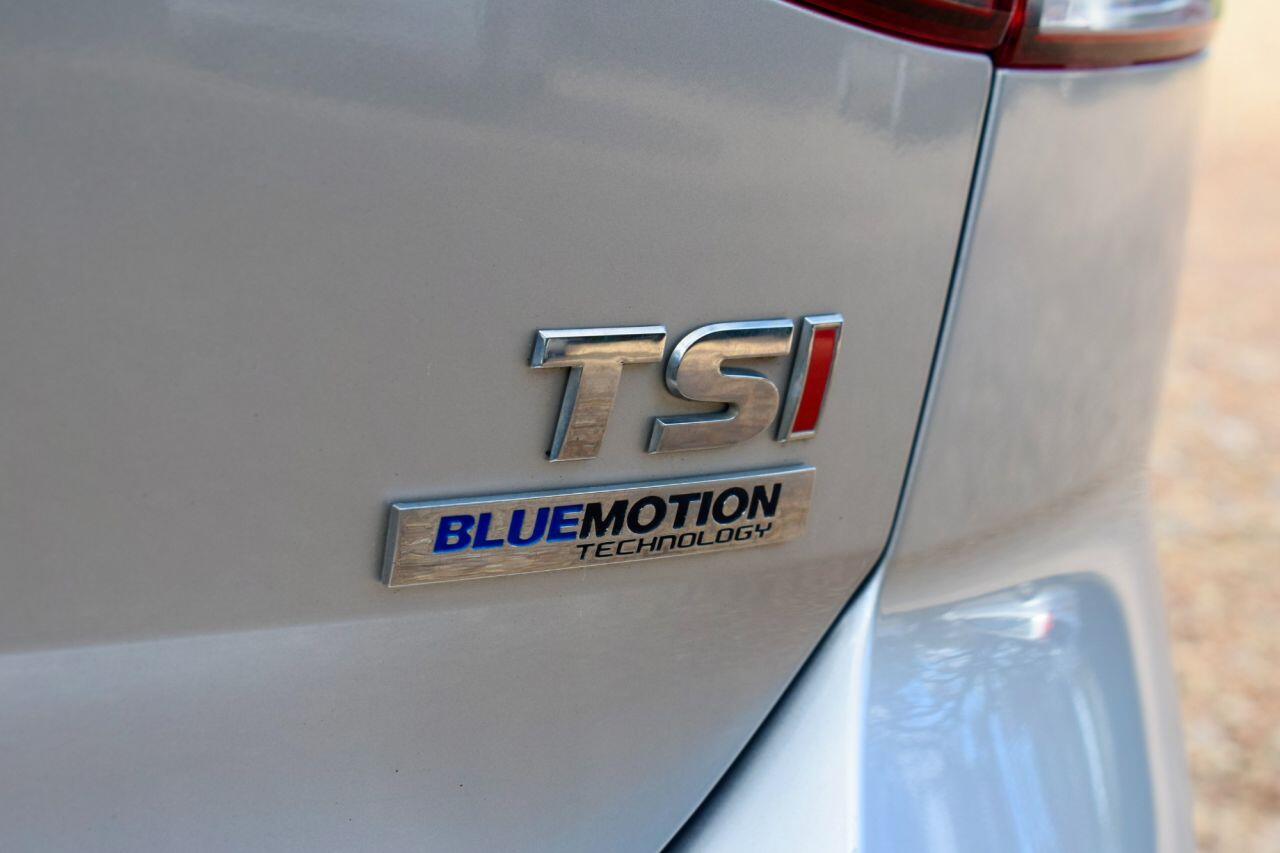 Volkswagen Golf view 10