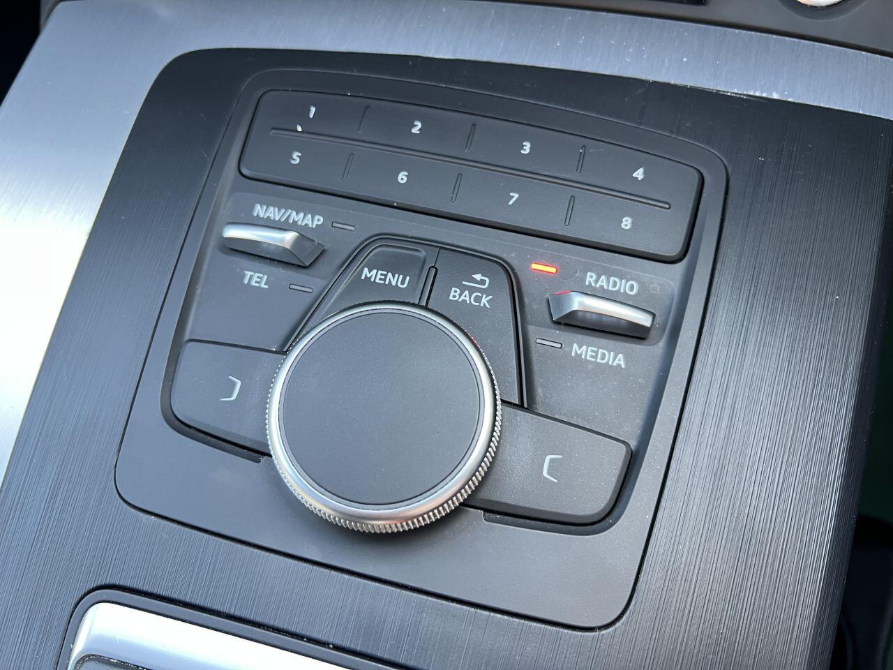 Audi Q5 view 37