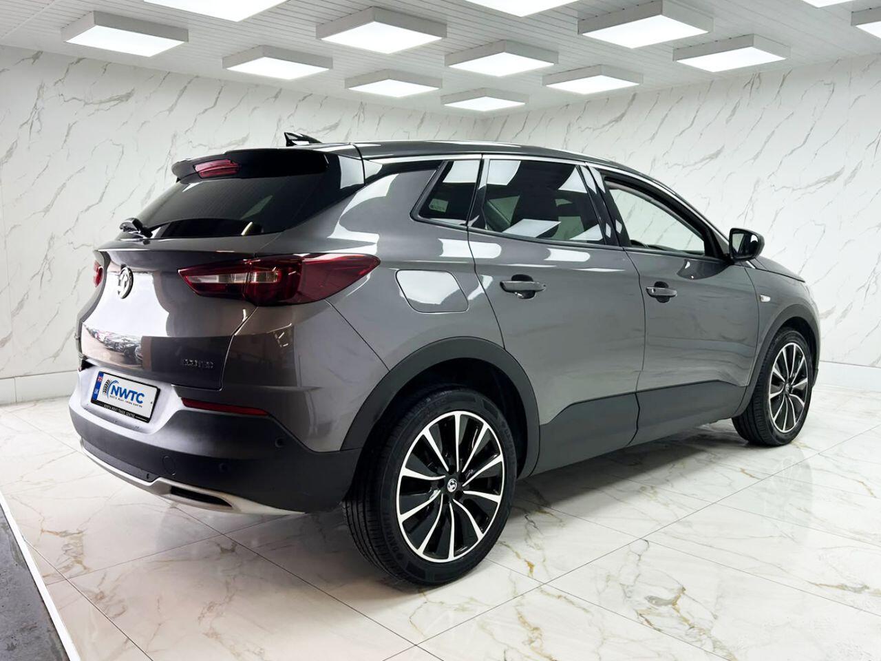 Vauxhall Grandland X view 12