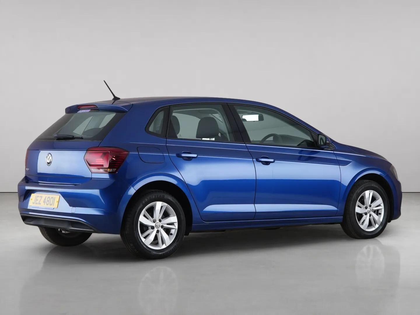 Volkswagen Polo view 11