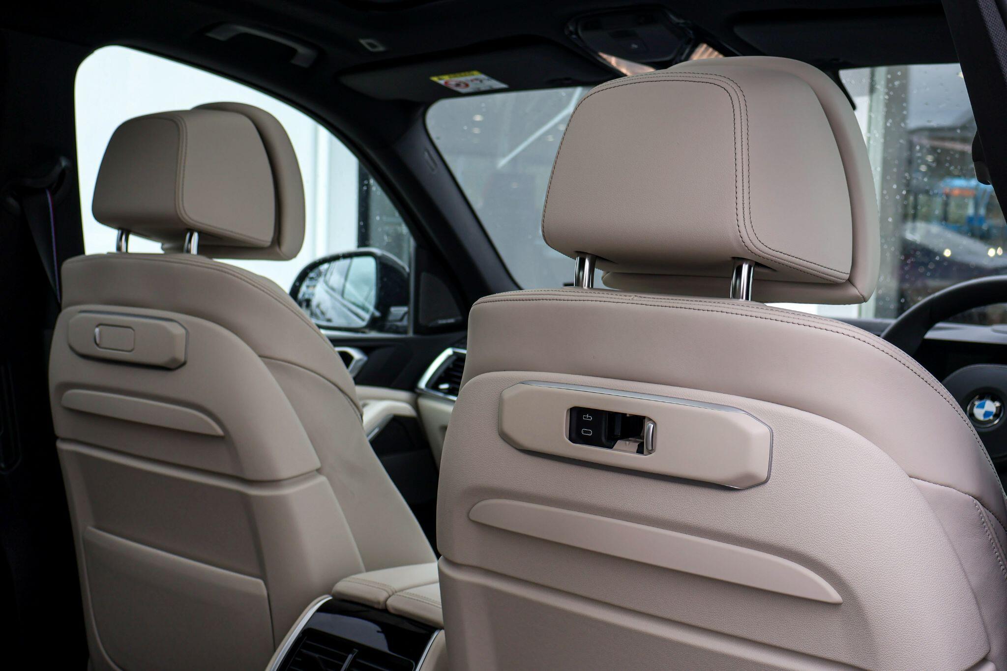BMW X5 view 26