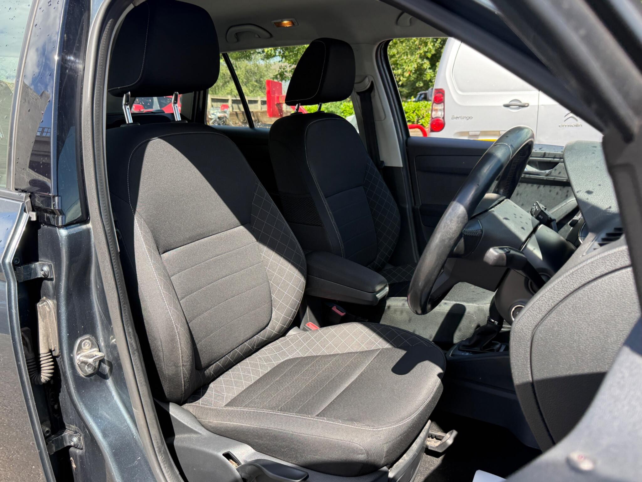 Skoda Fabia - Image 35