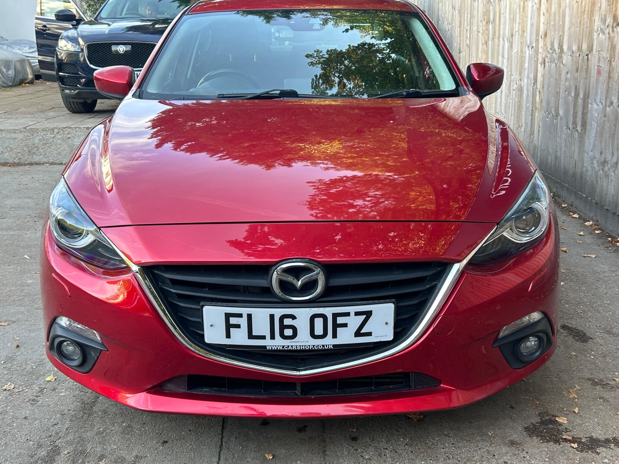 Mazda Mazda3 view 19