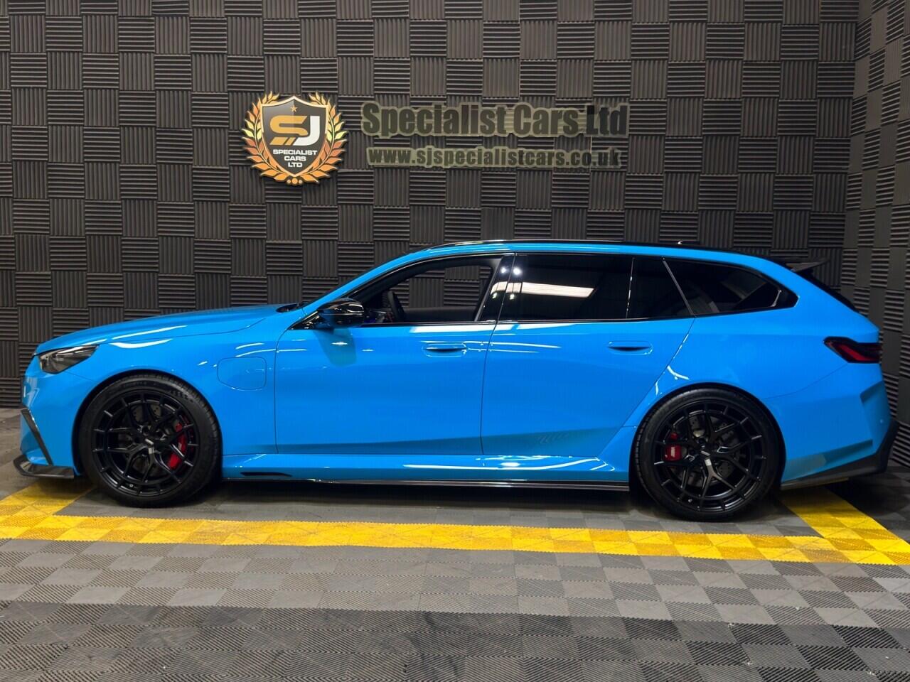 BMW M5 view 27