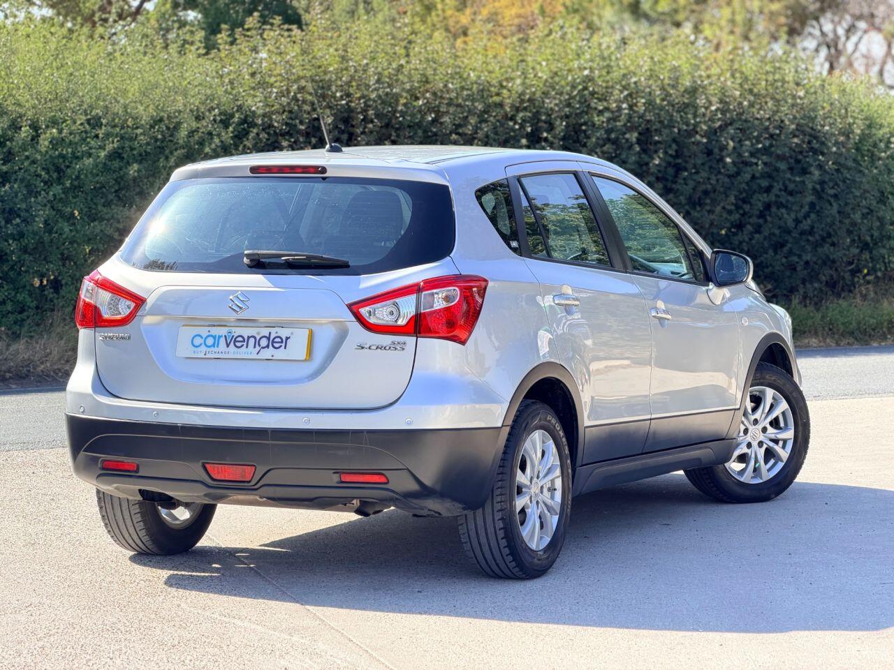 Suzuki SX4 S-Cross view 4