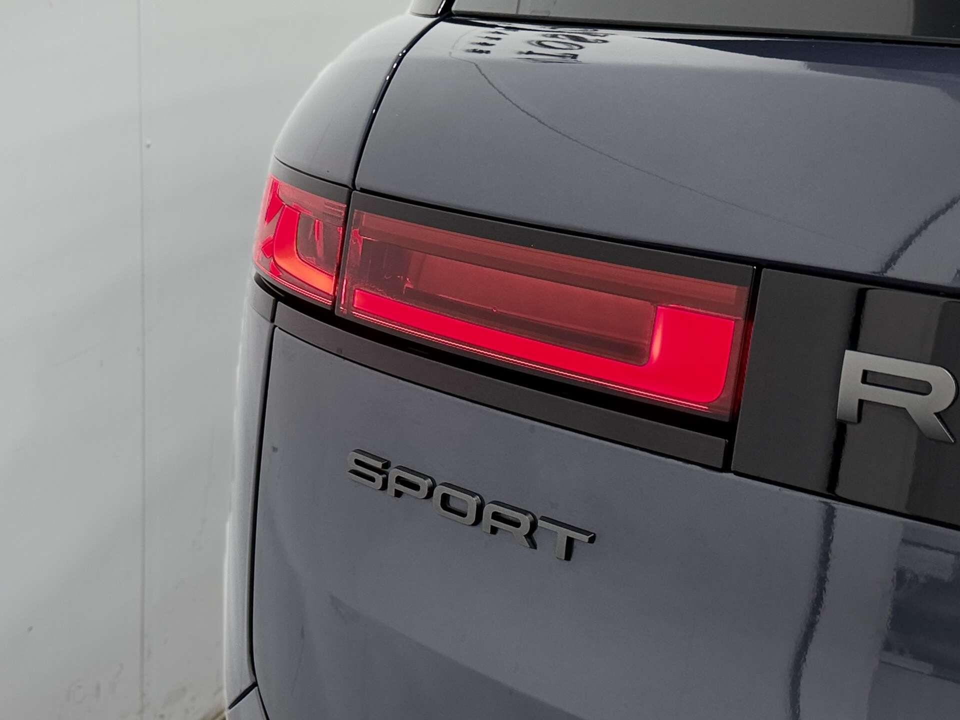 Land Rover Range Rover Sport view 26