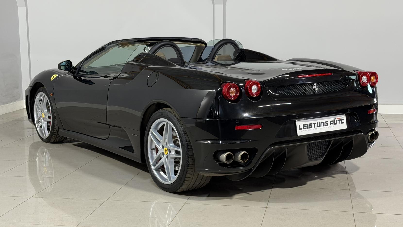 Ferrari F430 view 7