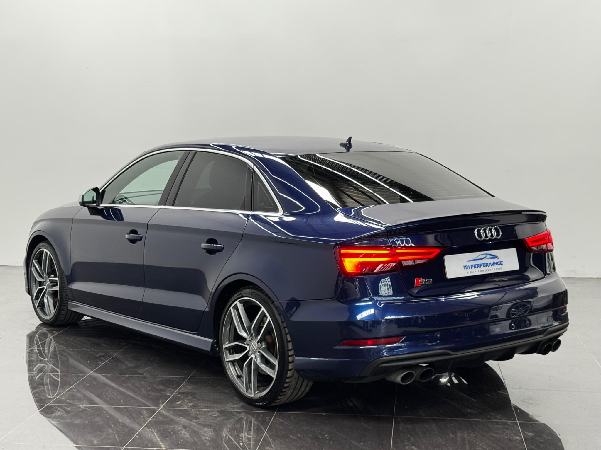 Audi S3 view 70