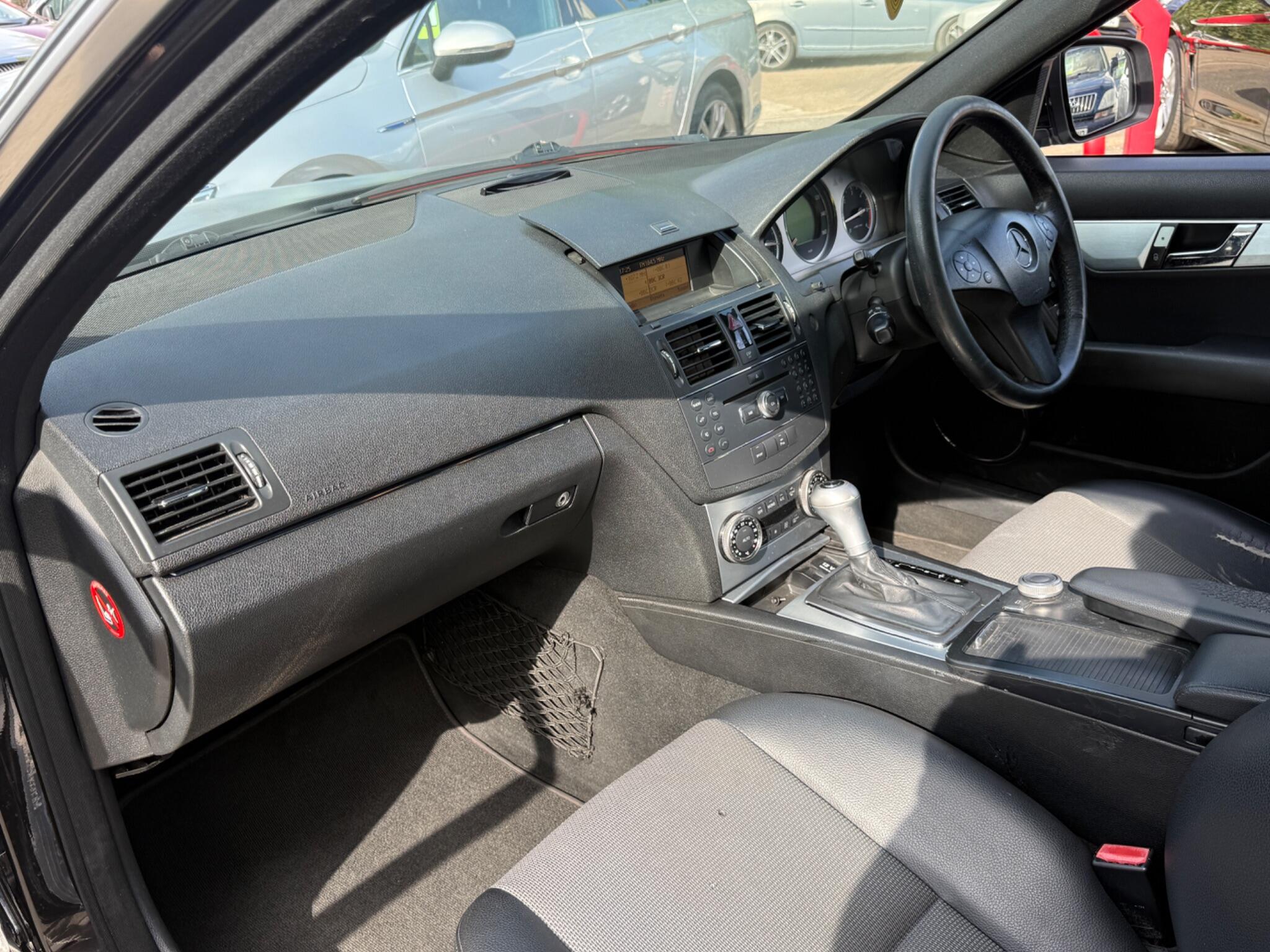 Mercedes-Benz C Class - Image 14