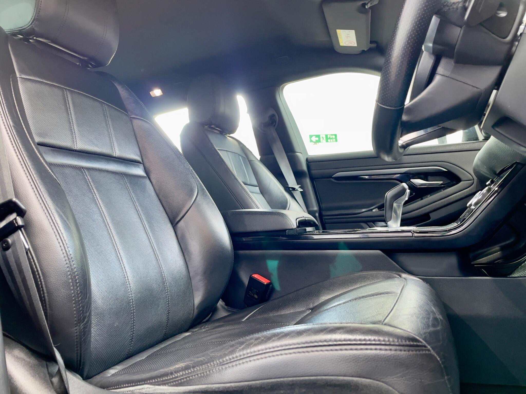 Land Rover Range Rover Evoque view 7