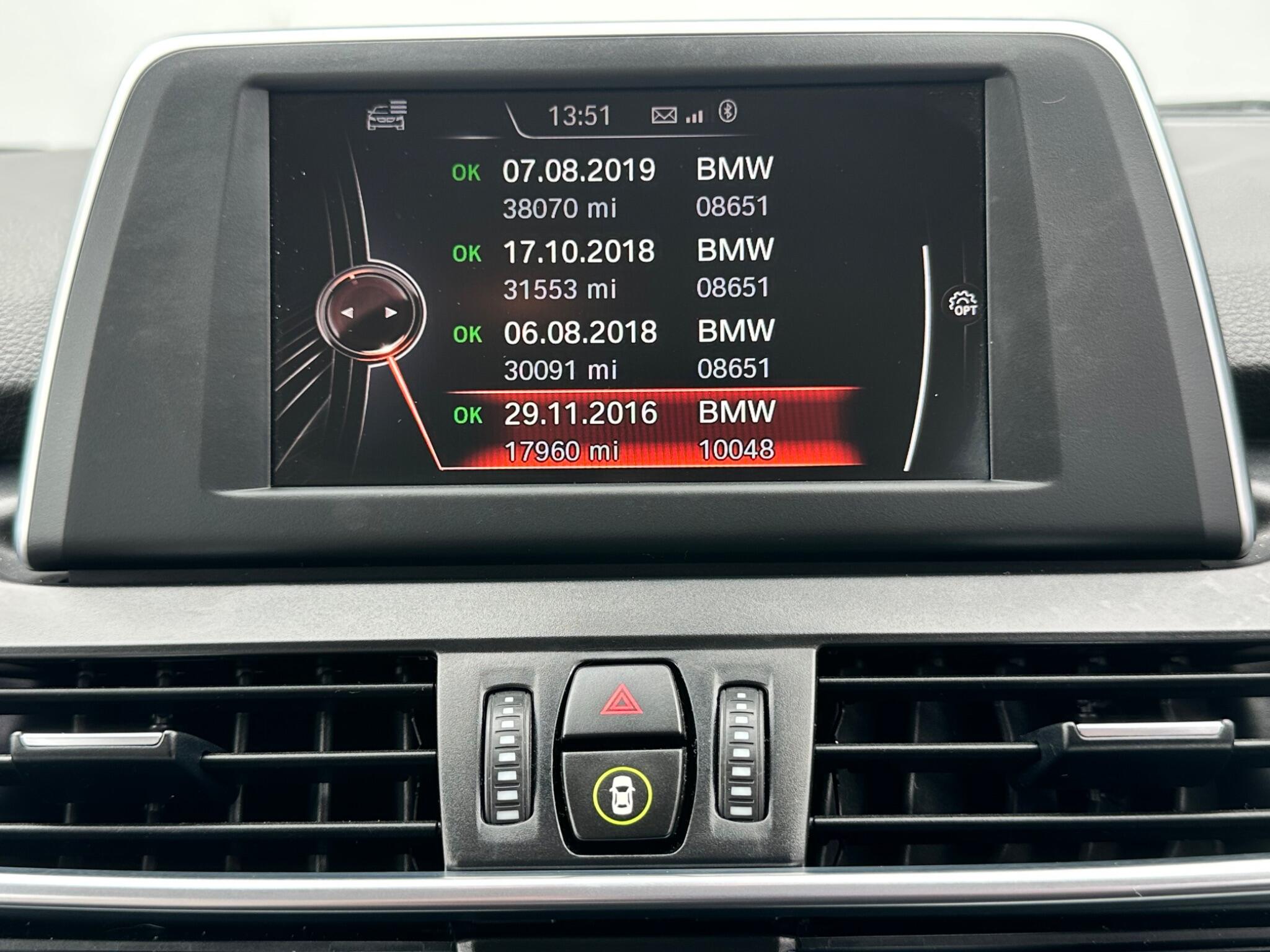 BMW 2 Series Active Tourer view 26