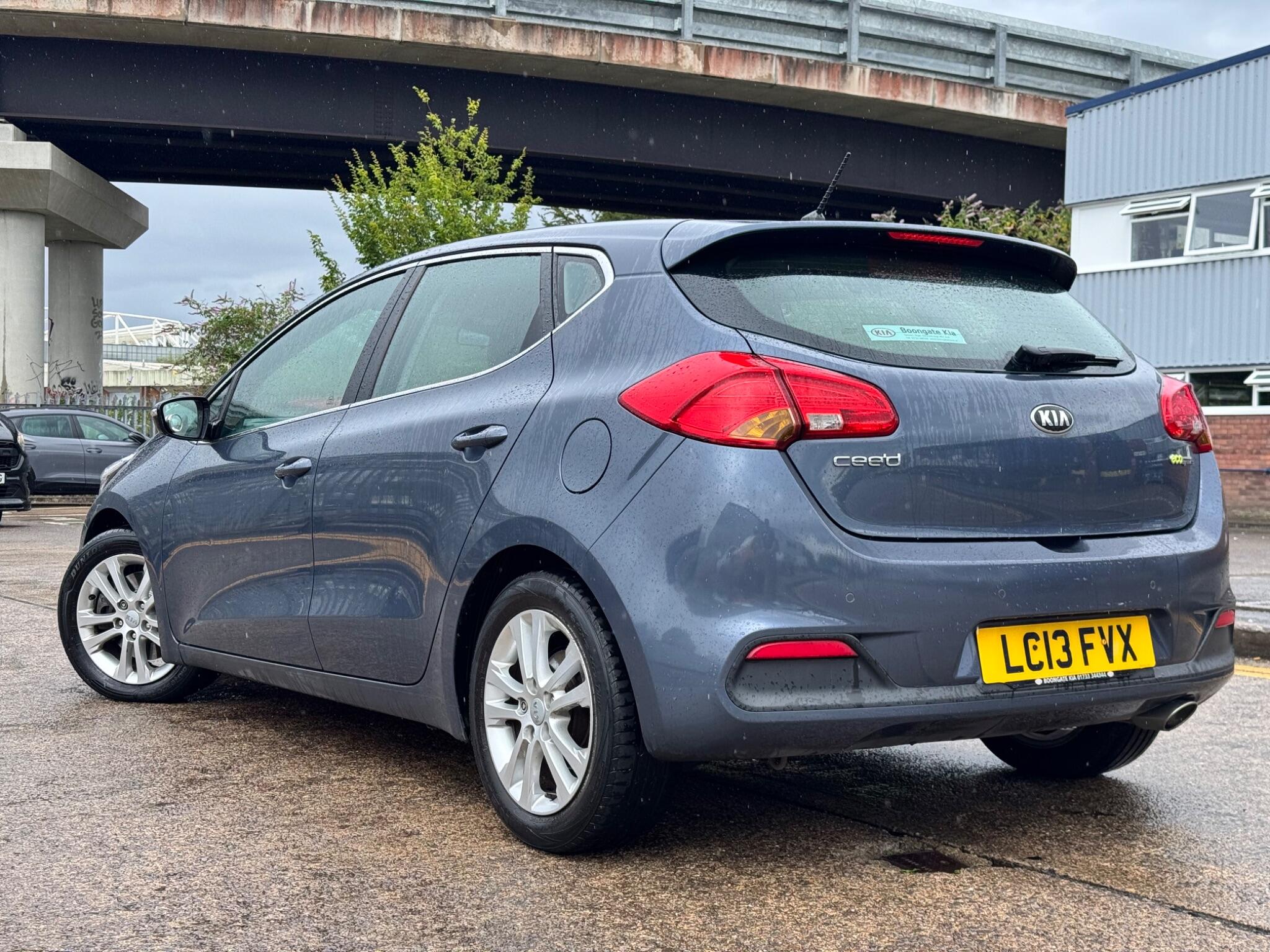 Kia Ceed view 9