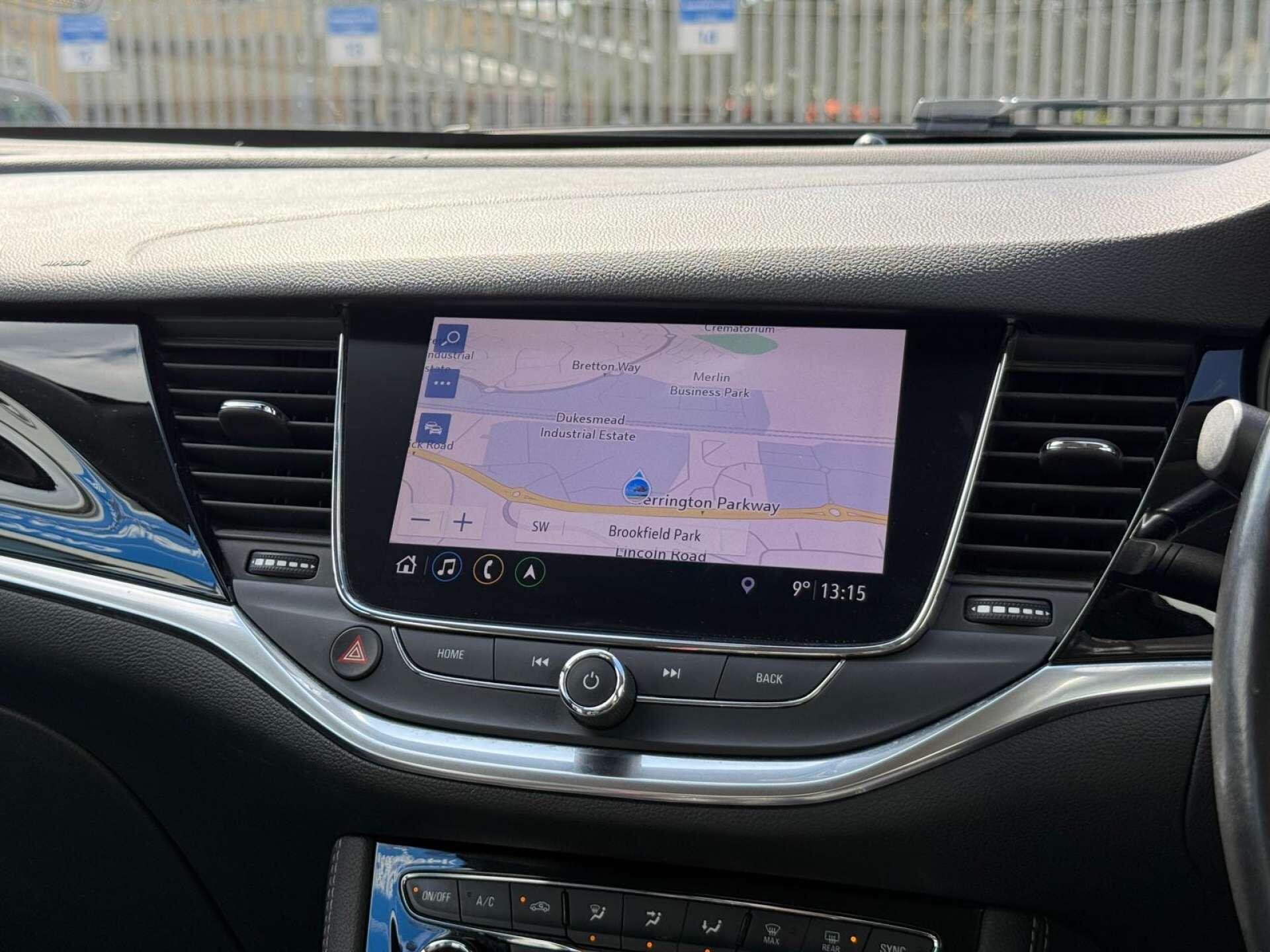 Vauxhall Astra view 13