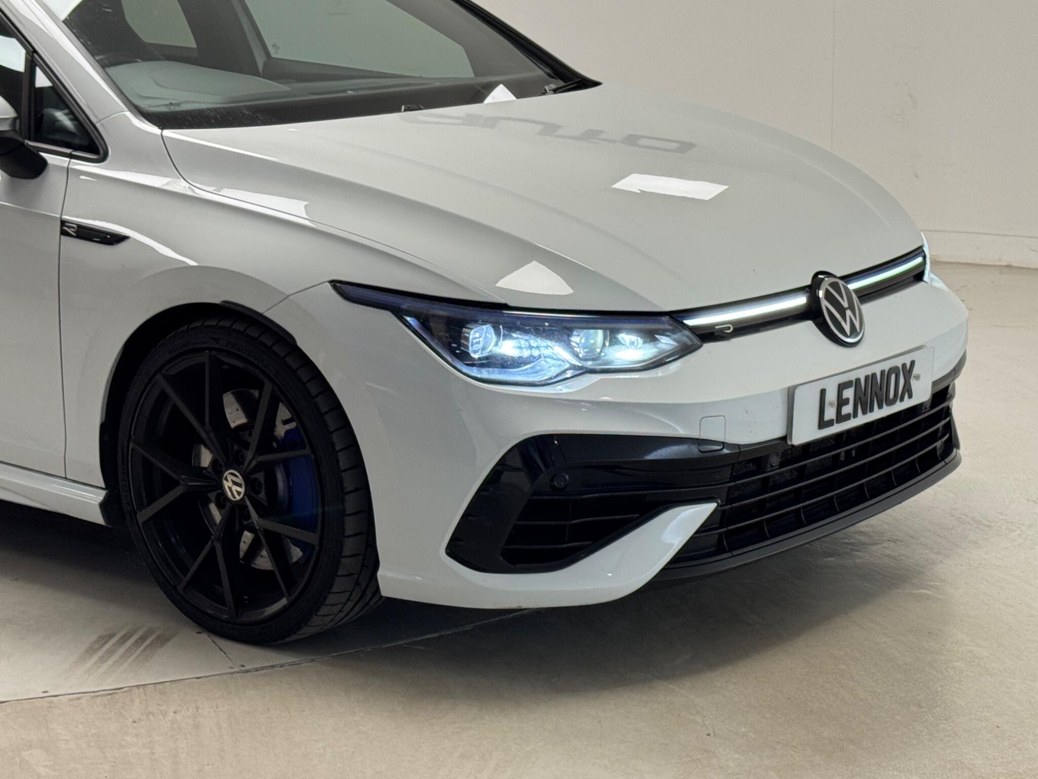 Volkswagen Golf view 33