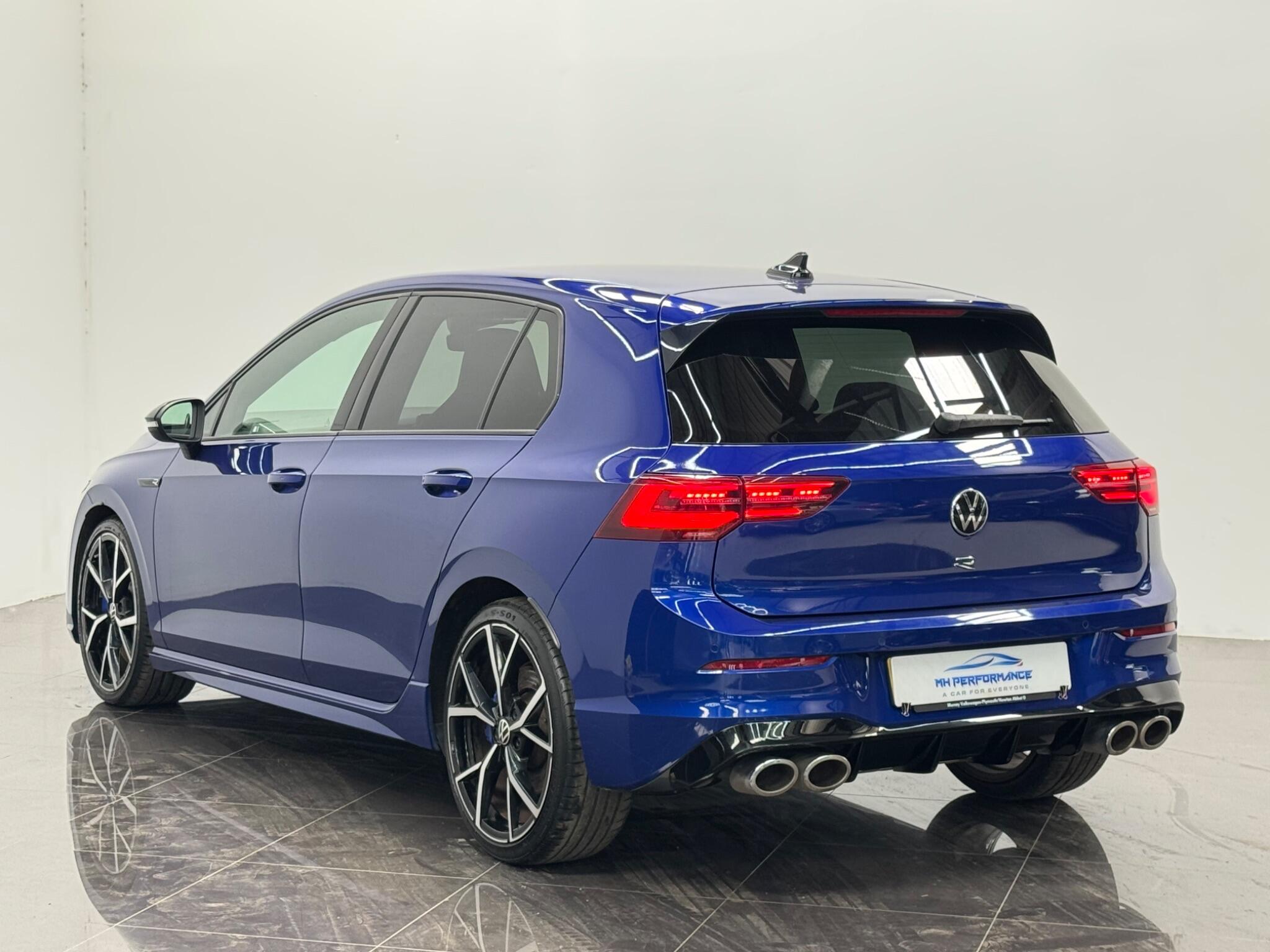 Volkswagen Golf view 7