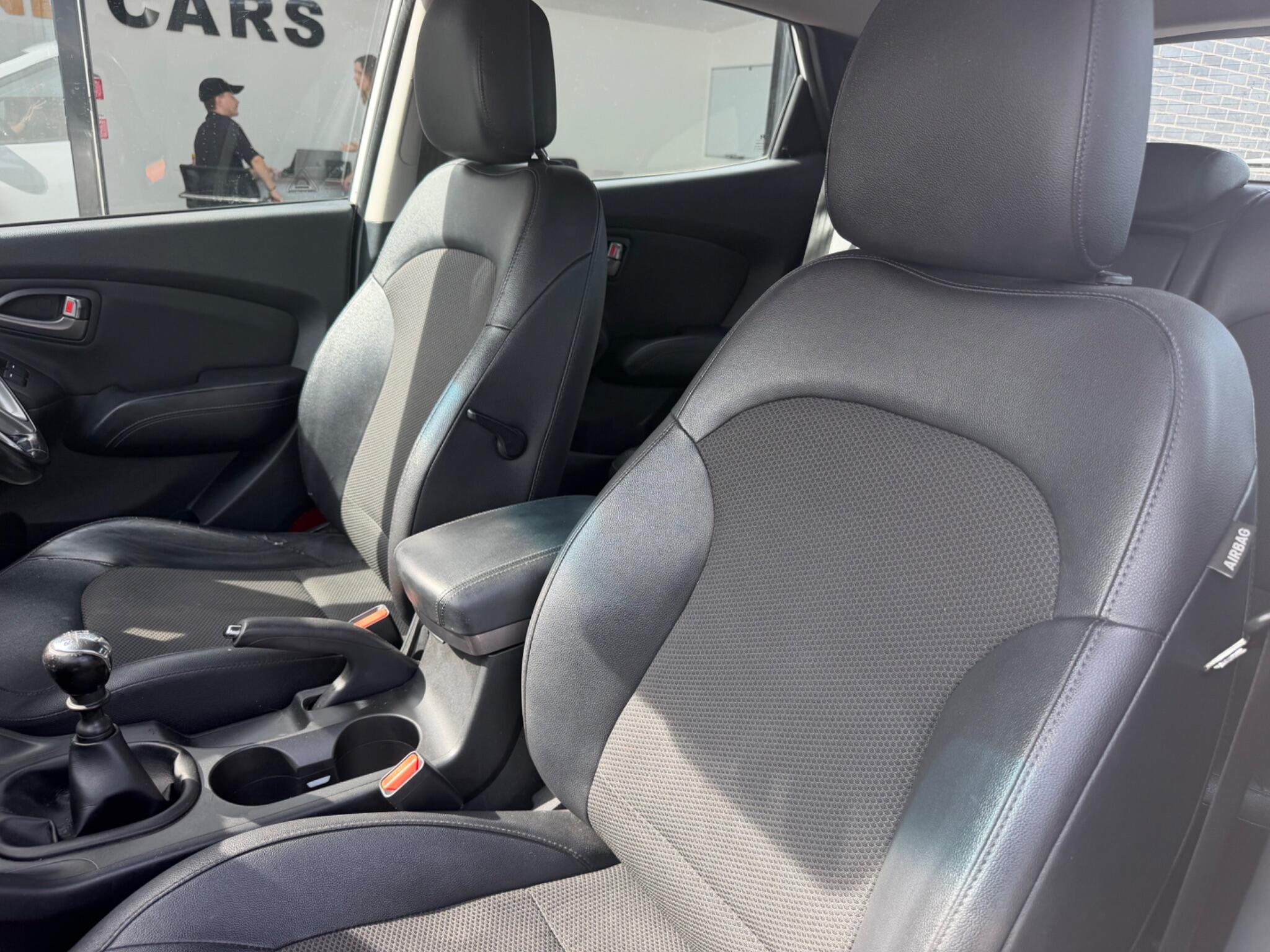Hyundai ix35 view 17