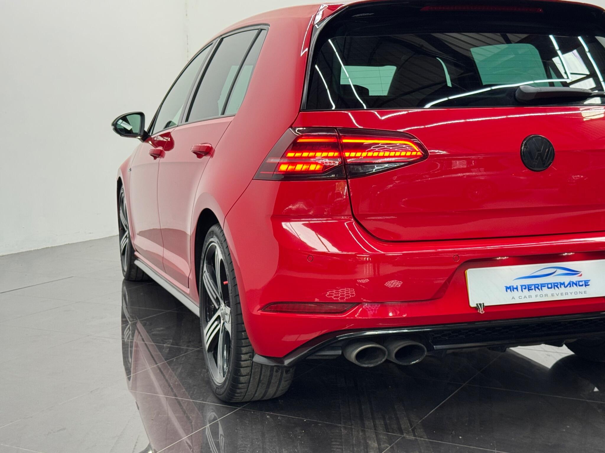 Volkswagen Golf view 15